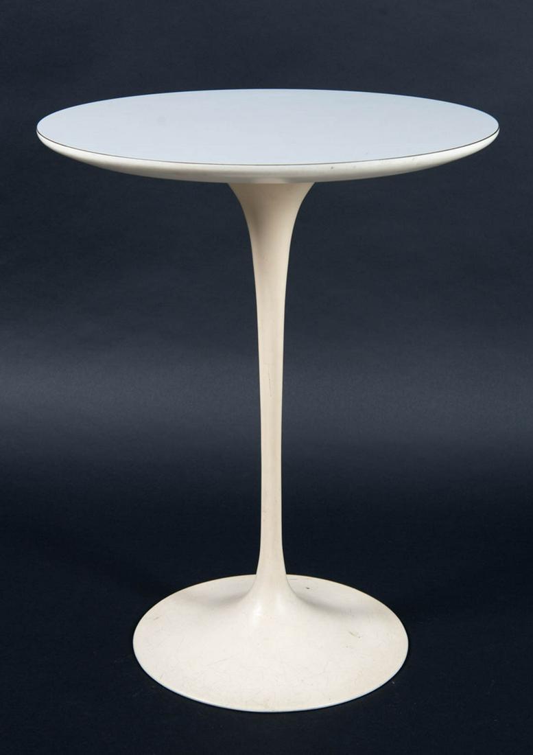 Saarinen by Knoll Tulip Side Table (1 of 3)