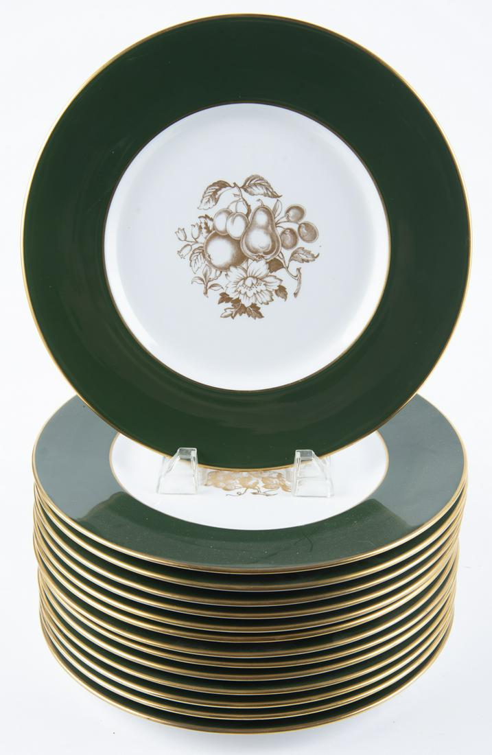 14 Tiffany & Co. Copeland Spode Dinner Plates: DESCRIPTION: Fourteen Copeland Spode for Tiffany & CO. New York dinner plates. Features dark green rim with gilt patterned foliate, and berry design. Plates marked to bottom. Includes plates 1, 2, 3, 
