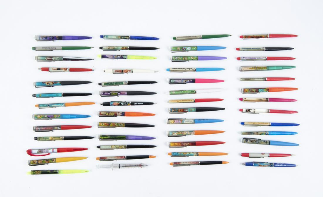 Collection of 52 Floating Pens: DESCRIPTION: Collection of fifty-two floating pens. Subjects include Frida Kahlo, pop culture, Halloween, Noah's Ark, travel, and more From Floaty industries. MEASUREMENTS: Each approx 6" long. CONDIT