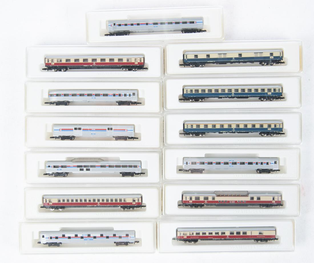 13 Z Scale Marklin Mini Club Passenger Sets (1 of 2)