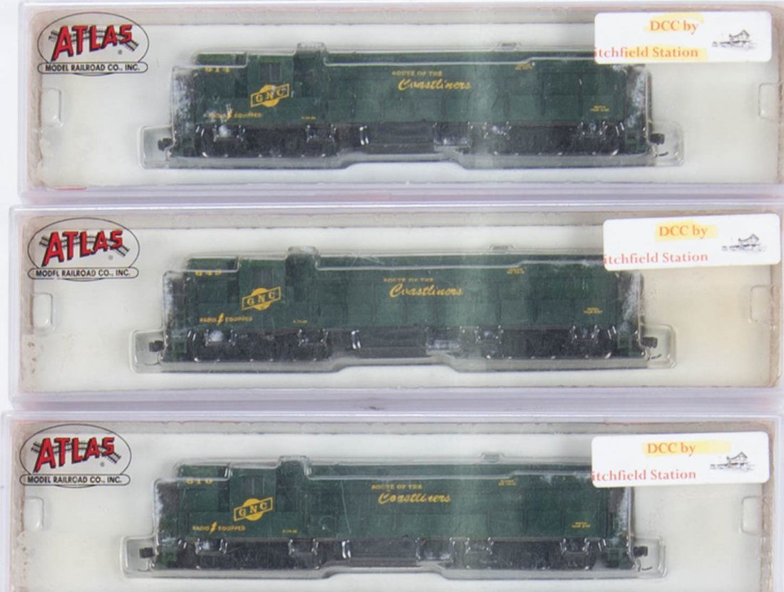 3 N Scale Atlas Train Master DC/DCC Diesel Locos (1 of 2)