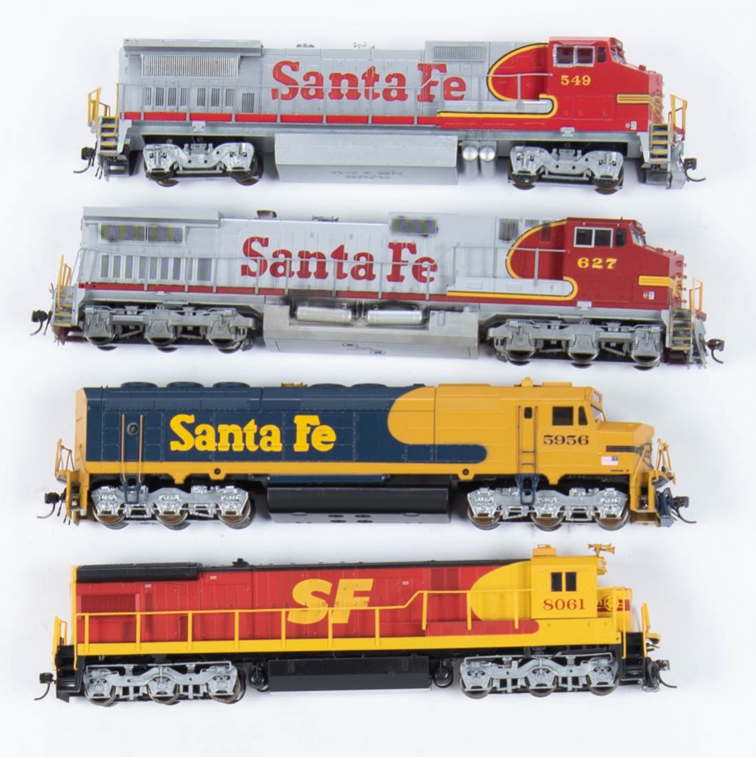 6 HO Santa Fe Diesel Locos incl Spectrum (1 of 2)
