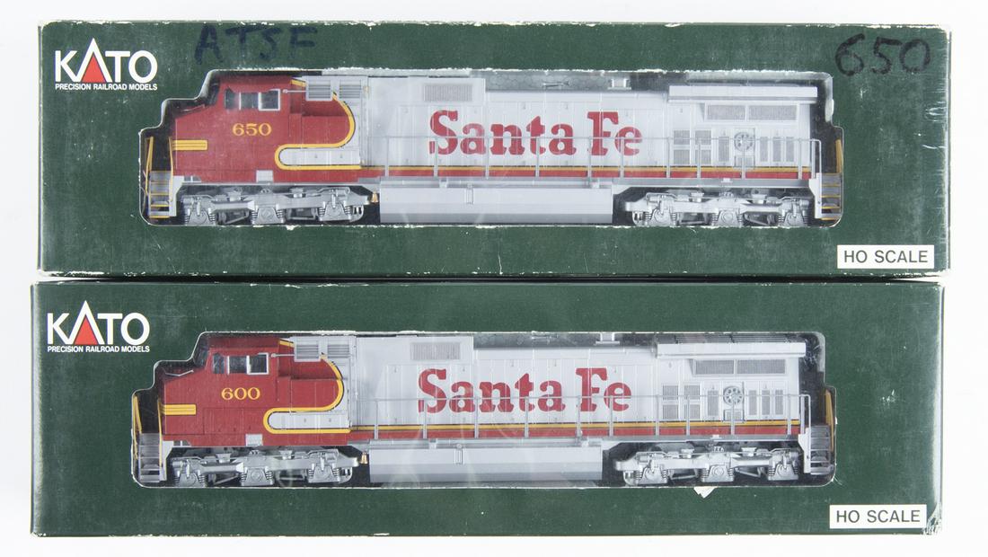 2 HO Kato Santa Fe C44-9W w/ Tsunami Sound DCC: DESCRIPTION: Two Kato Santa Fe War Bonnet Dash 9's with Soundtrax Tsunami II decoders. CONDITION: Like New, Decoders are new just installed.