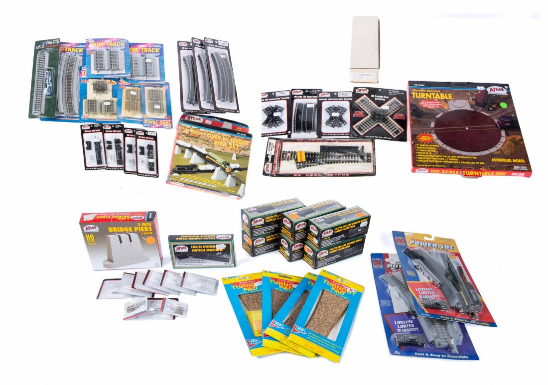 43 ATLAS & KATO Code Track & Access (1 of 5)