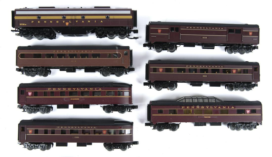 7 Lionel and MTH PRR Passenger Cars and Engine (1 of 2)