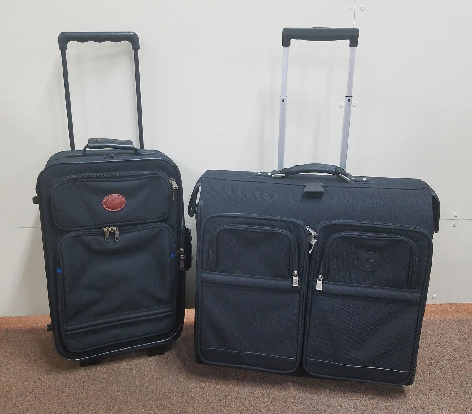2 Pcs Black Luggage incl. Ricardo and US Luggage (1 of 4)