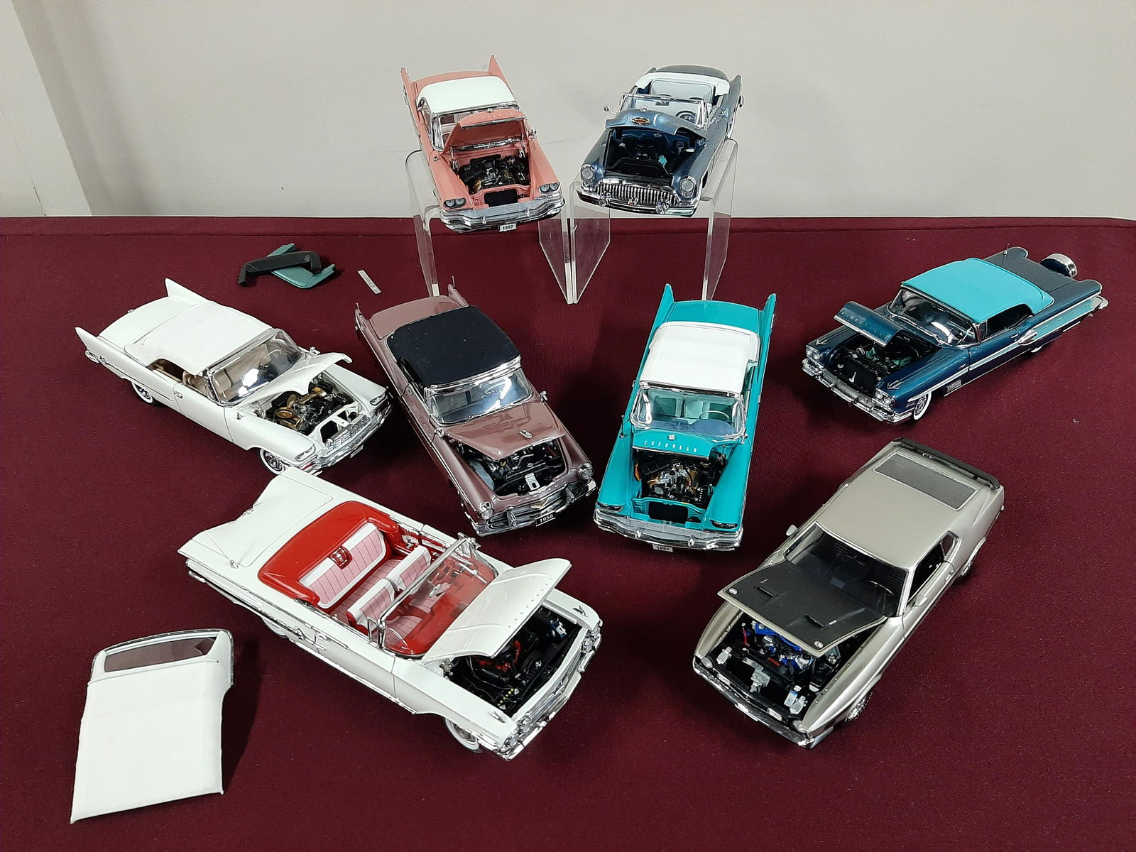 8 Danbury Mint Die Cast Cars (1 of 8)
