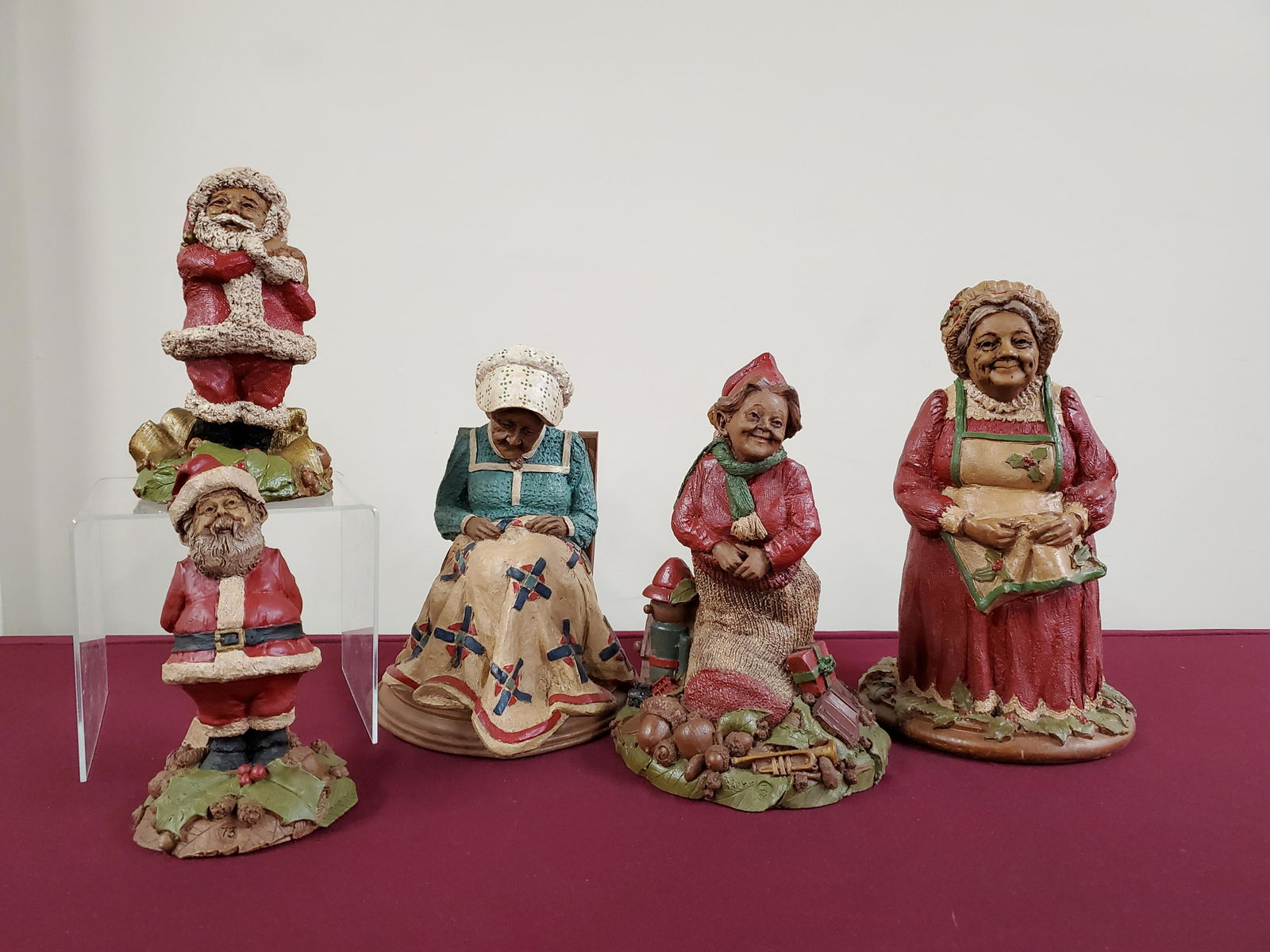 5 Tom Clark Santa Figures (1 of 2)