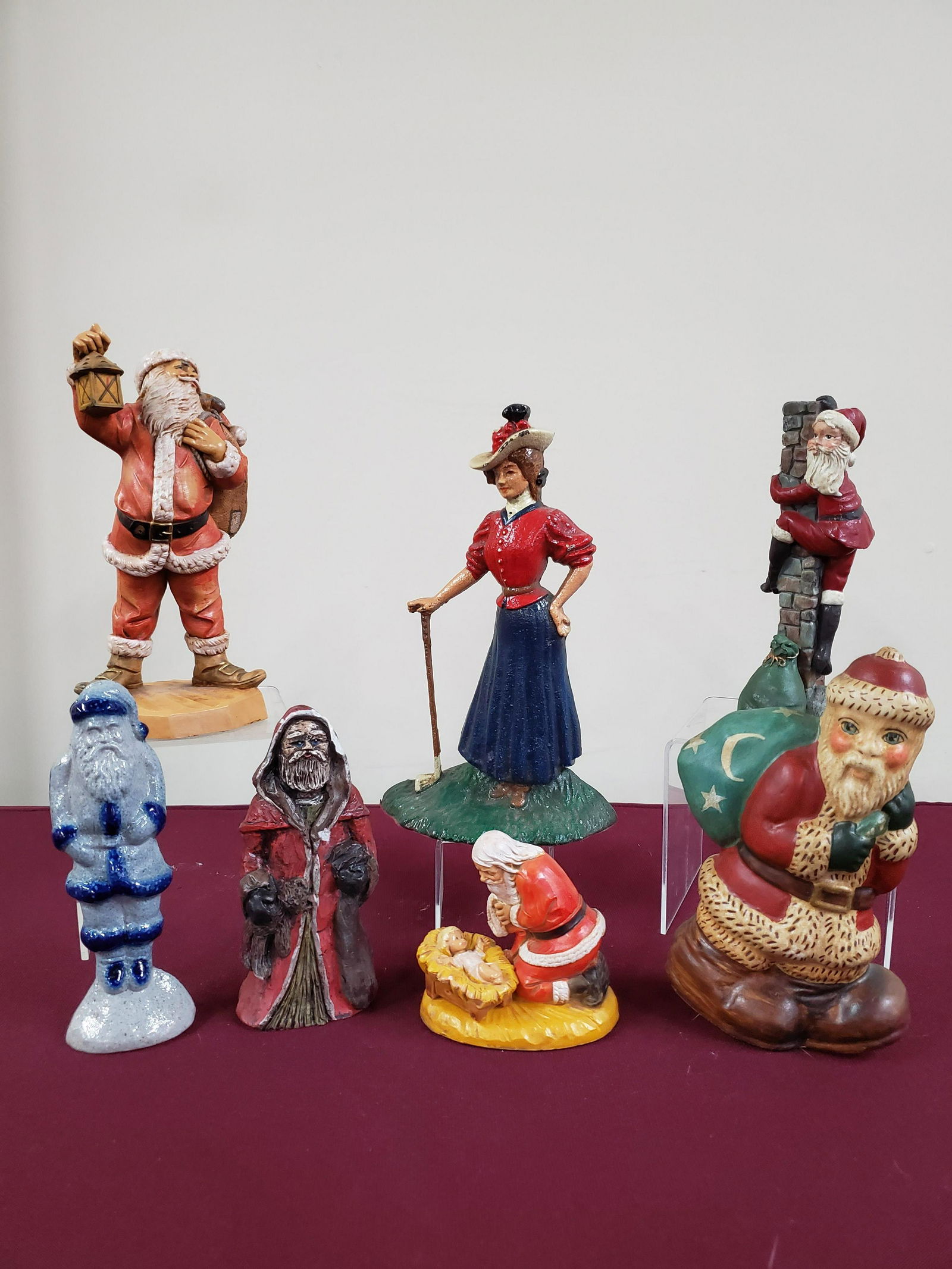 6 Santa Figurines and Golfer Door Stop (1 of 7)