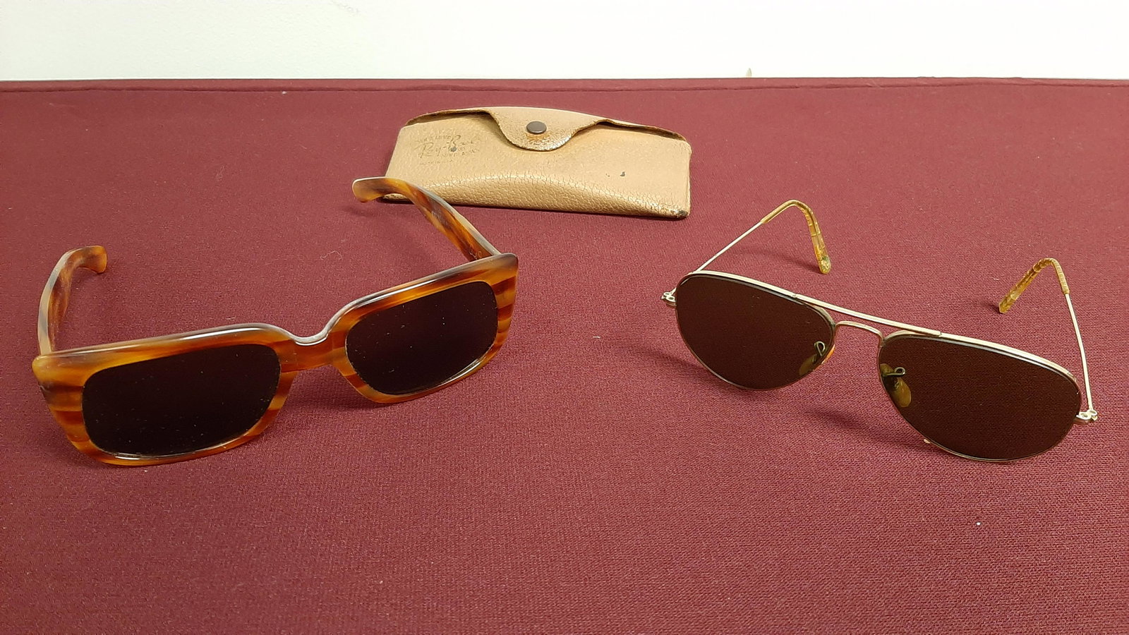 2 Pairs Ray Bans with Case: Includes Arnold Palmer Design
