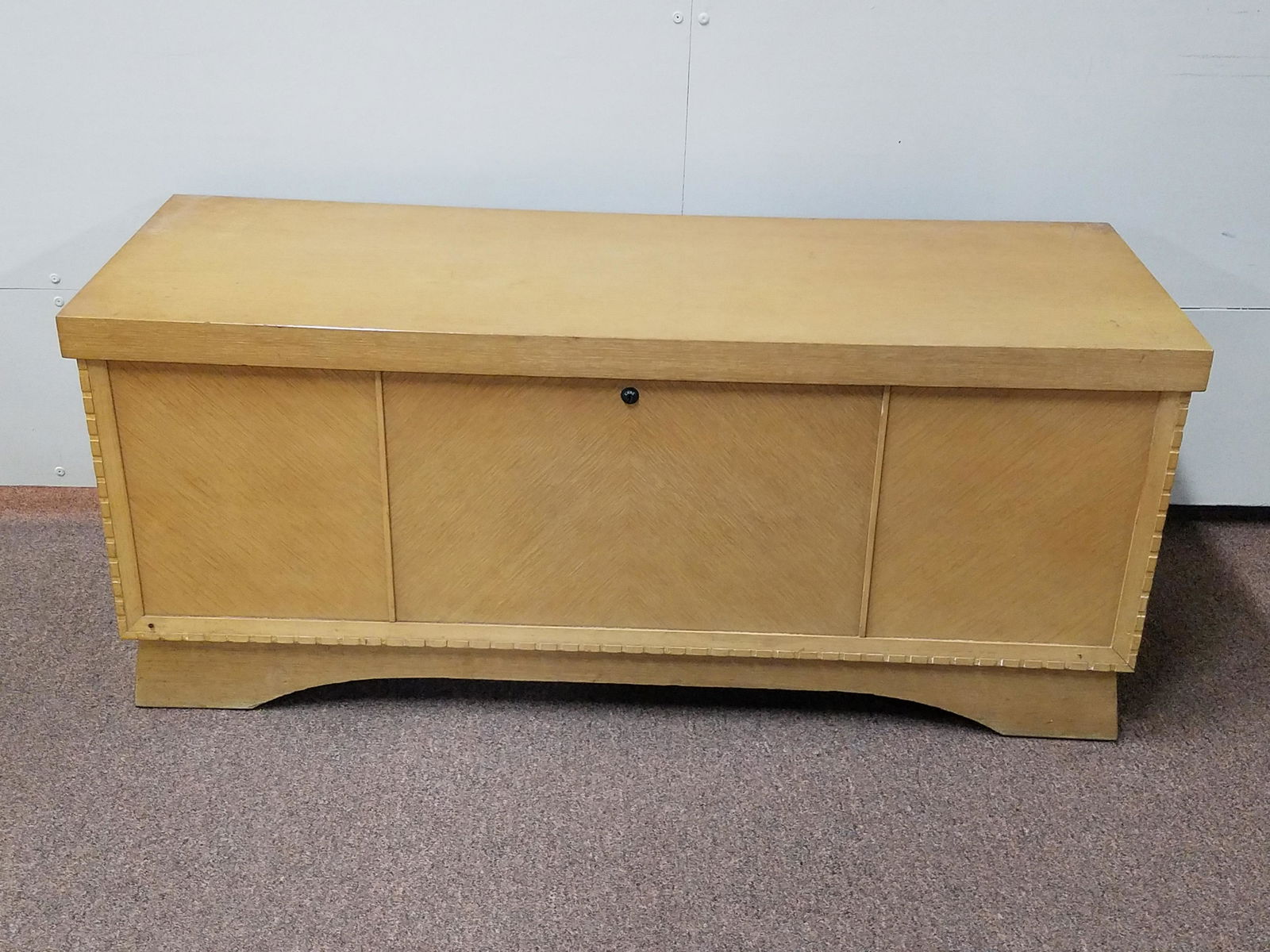 Lane Cedar Chest: 47" wide x 17-1/2" deep x 20" high.