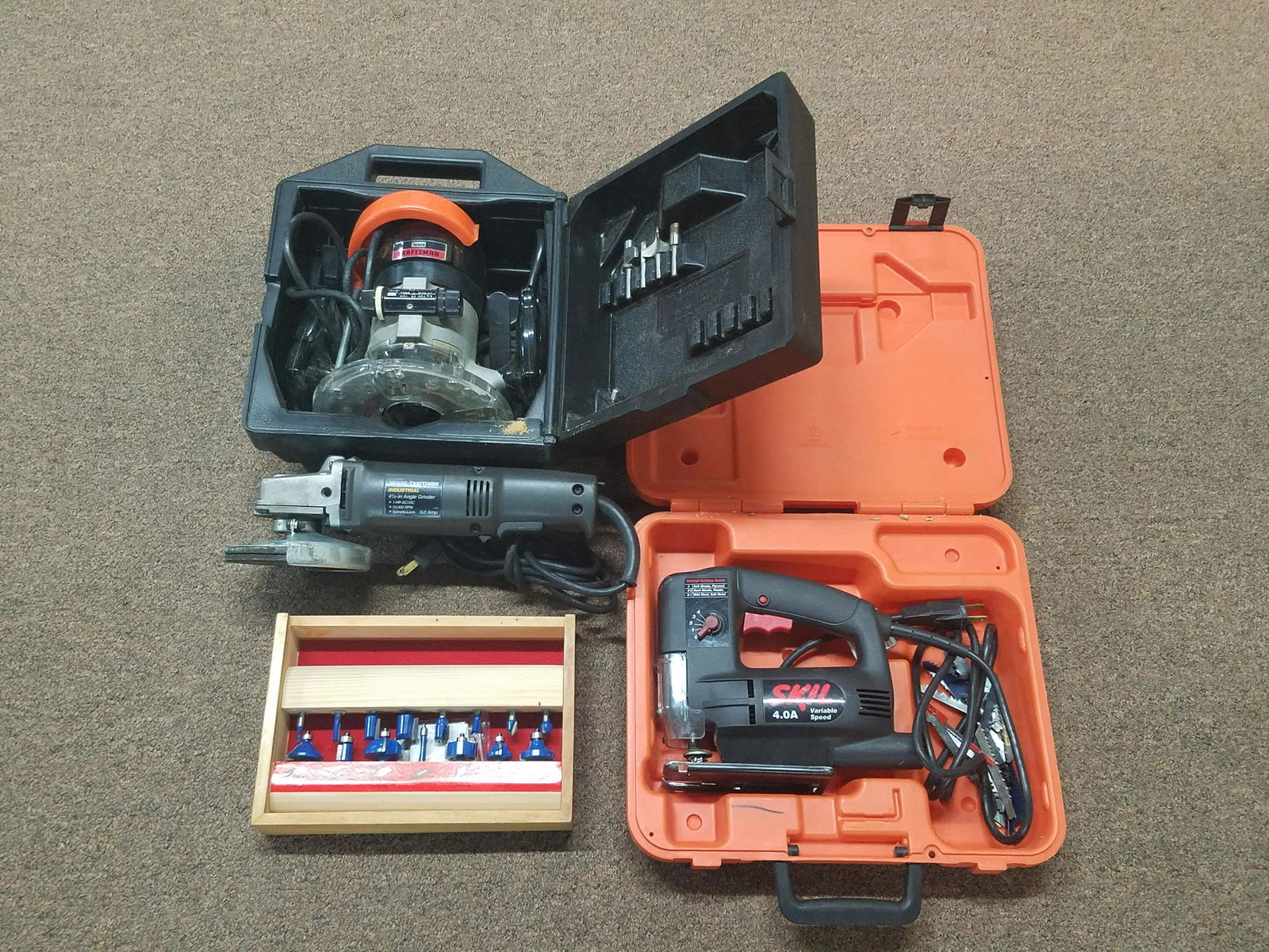 4 Pcs Tools incl. Craftsman Router and Skil Saw (1 of 5)