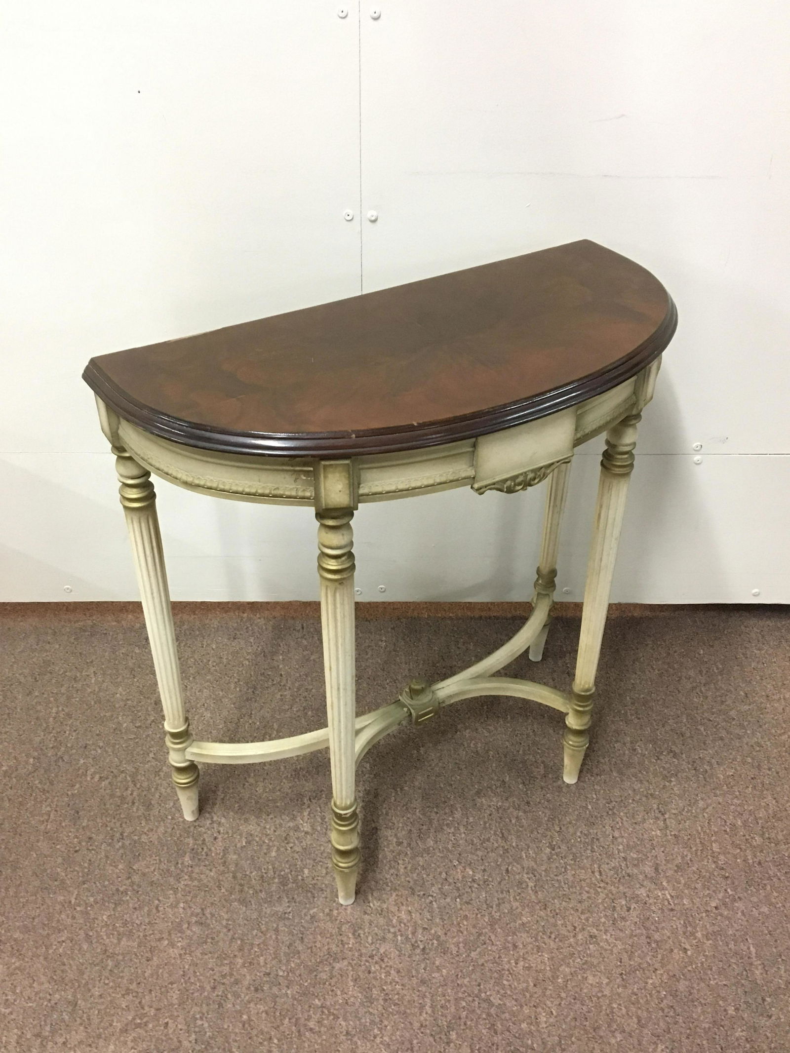 The William F. Gable Co. Hall Table (1 of 4)