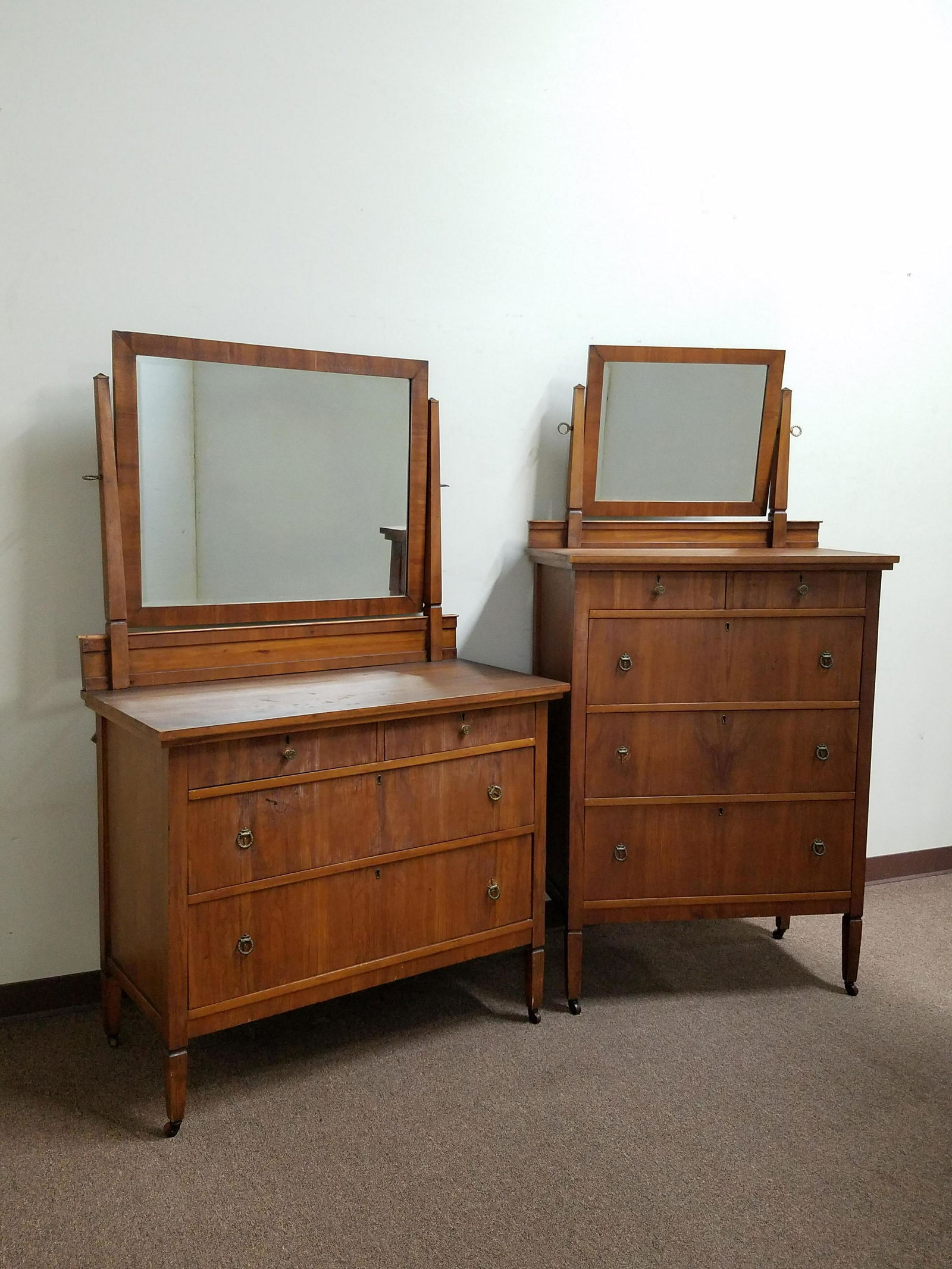 2 Antique Dressers With Mirrors Jan 11 2020 Cordier Auctions
