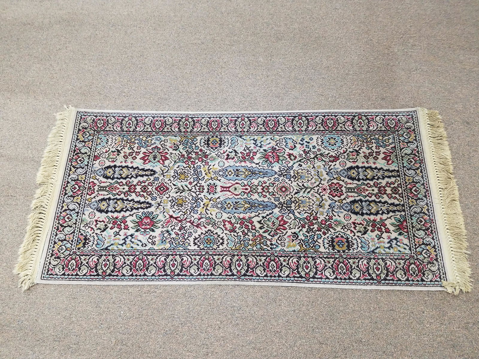 Persian Style Area Rug (1 of 2)