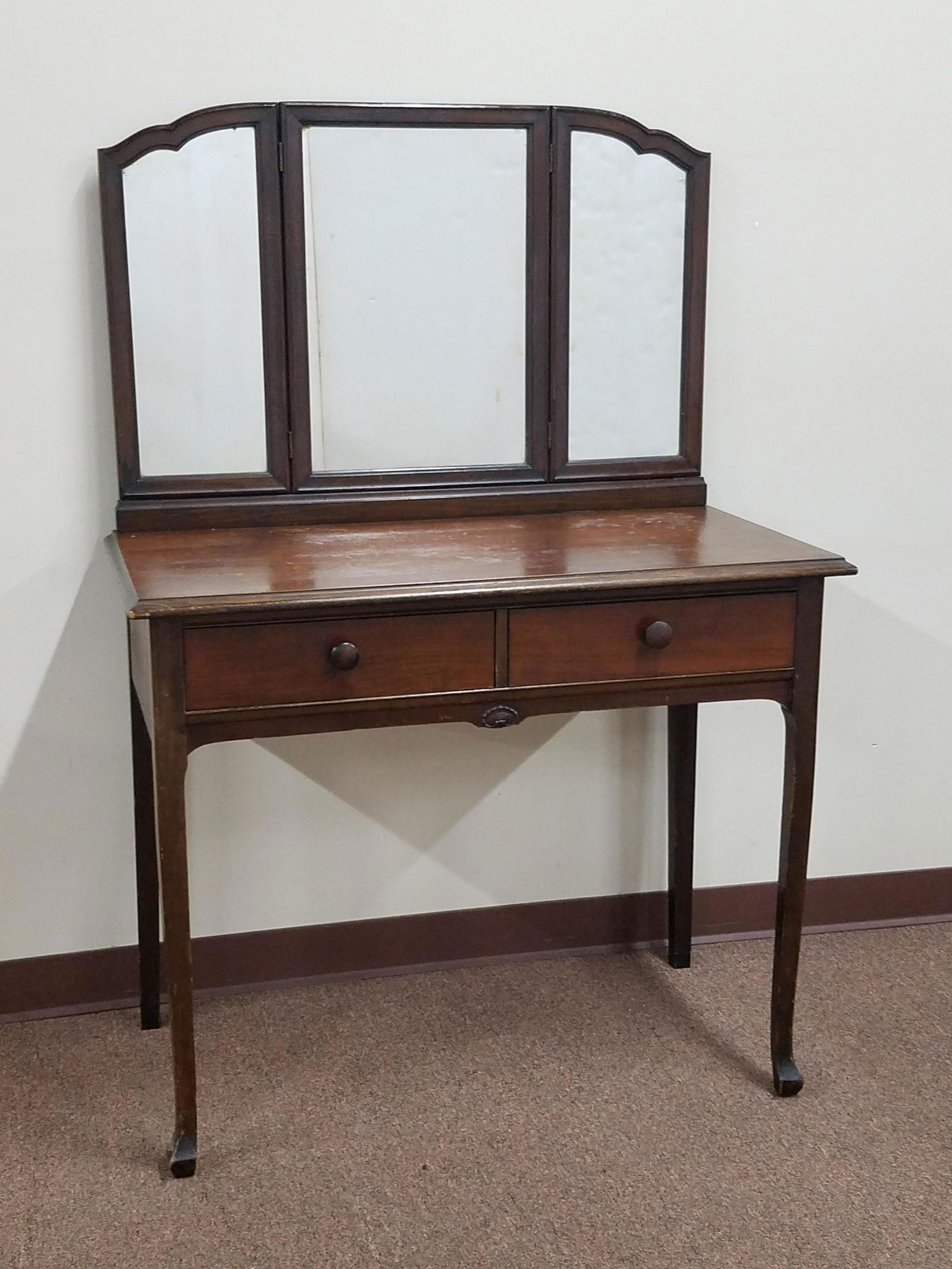 Vanity with 3 Panel Mirror (1 of 2)