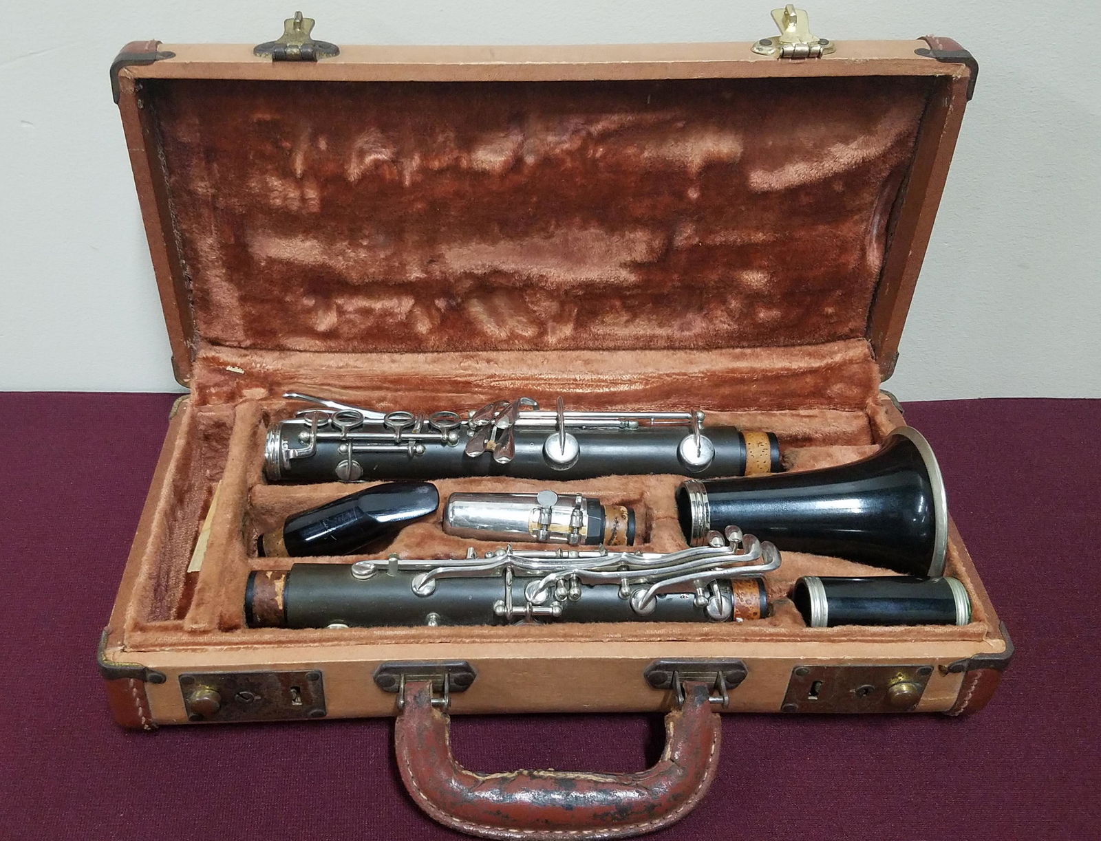 Conn Director Clarinet (1 of 6)