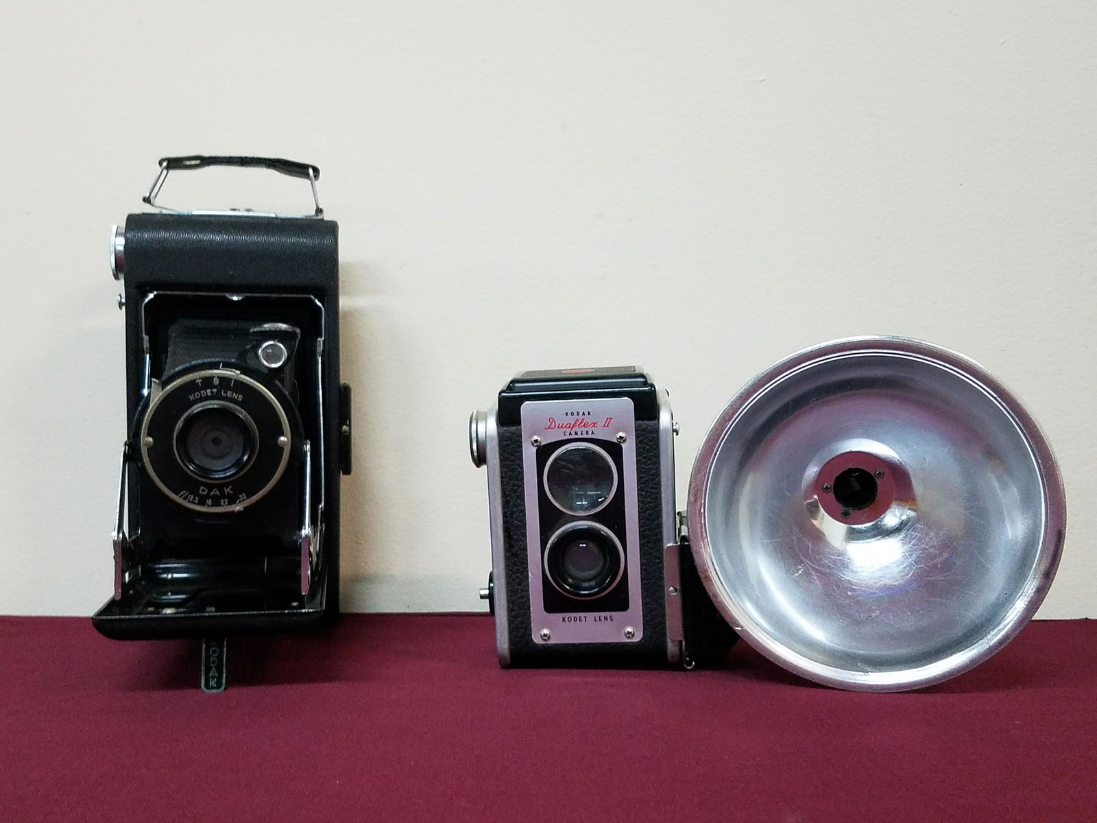 2 Kodak Cameras incl. Vigilant Junior Six-16 (1 of 5)