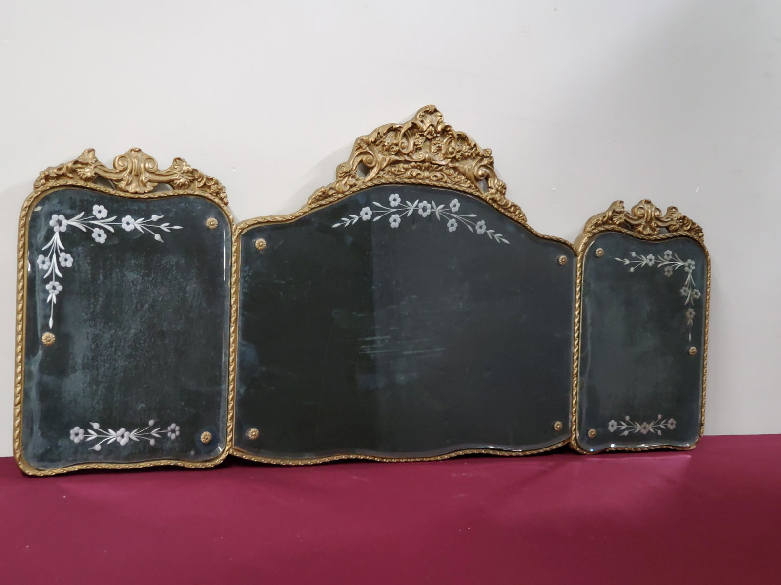3 Panel Mirror with Etching (1 of 1)