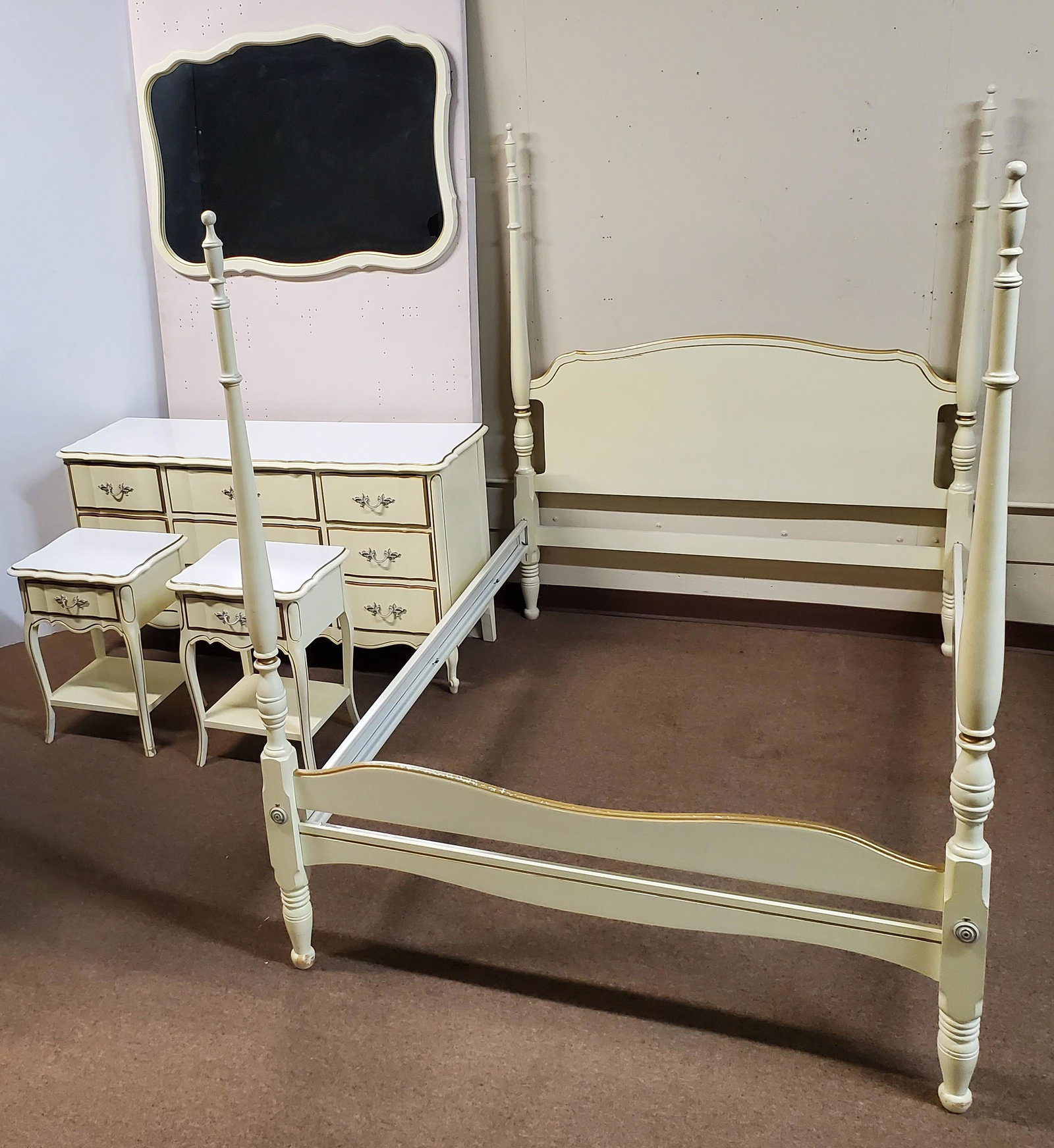 5 Pc Dixie Bedroom Set (1 of 2)