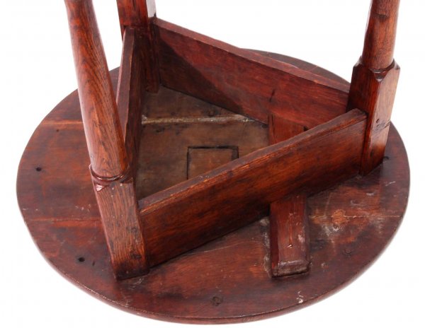 Queen Anne Tavern Table - 4