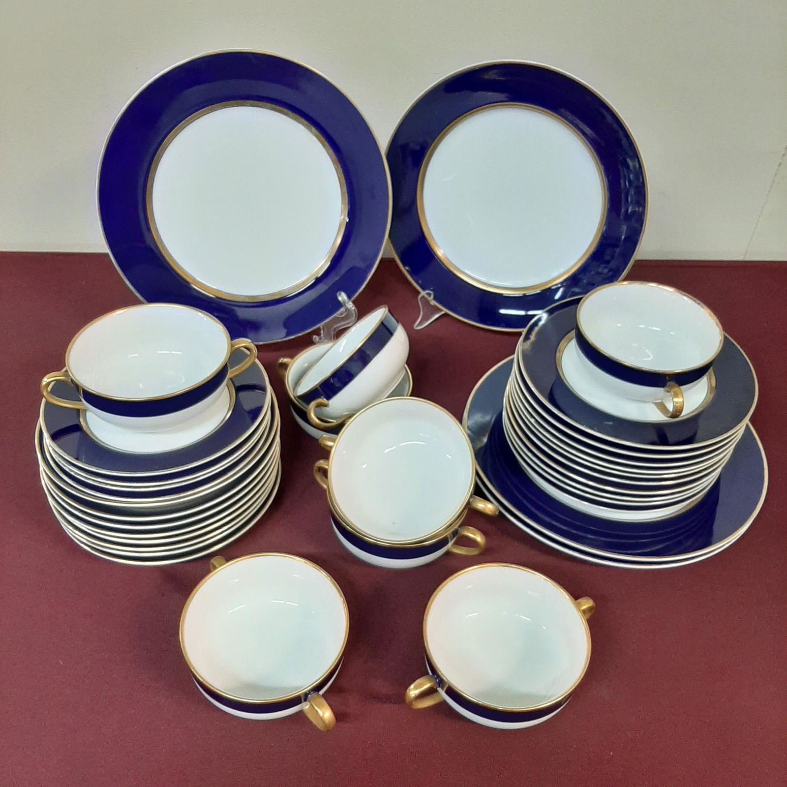 34 Pcs Fitz and Floyd Cobalt Rennaisance China (1 of 2)