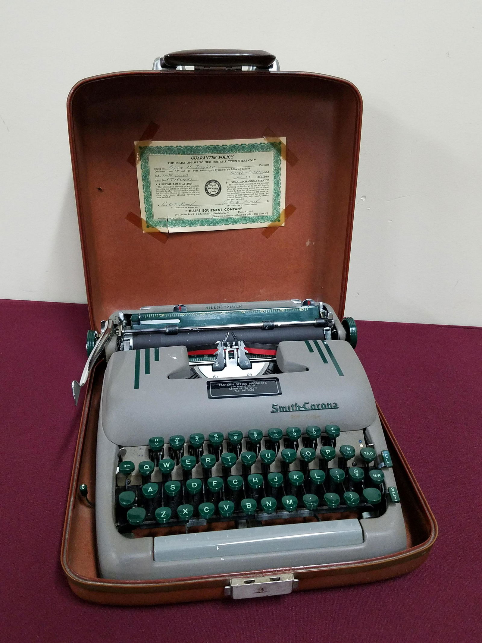 Smith Corona Typewriter (1 of 3)