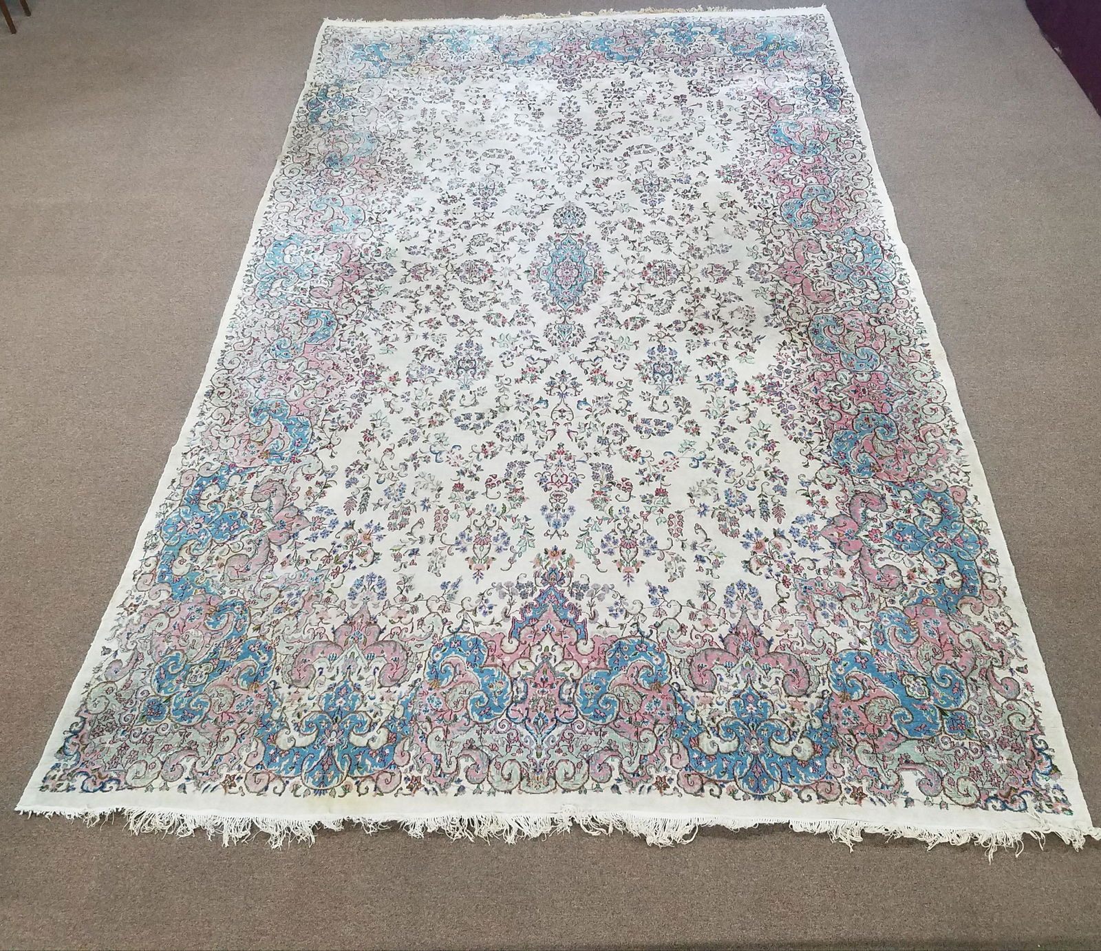 Large Room Size Rug (1 of 3)