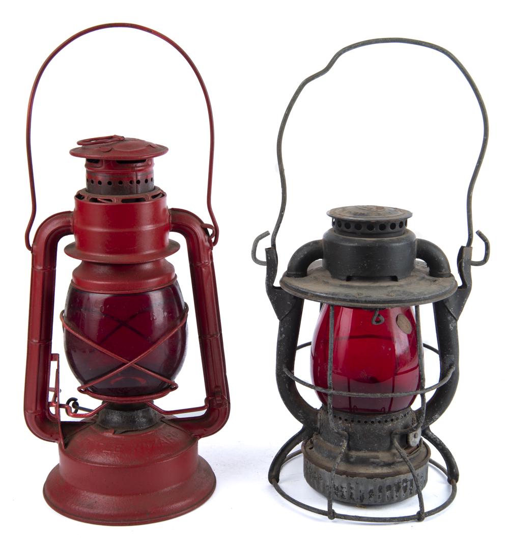 2 Dietz Lanterns incl NYCS (1 of 3)