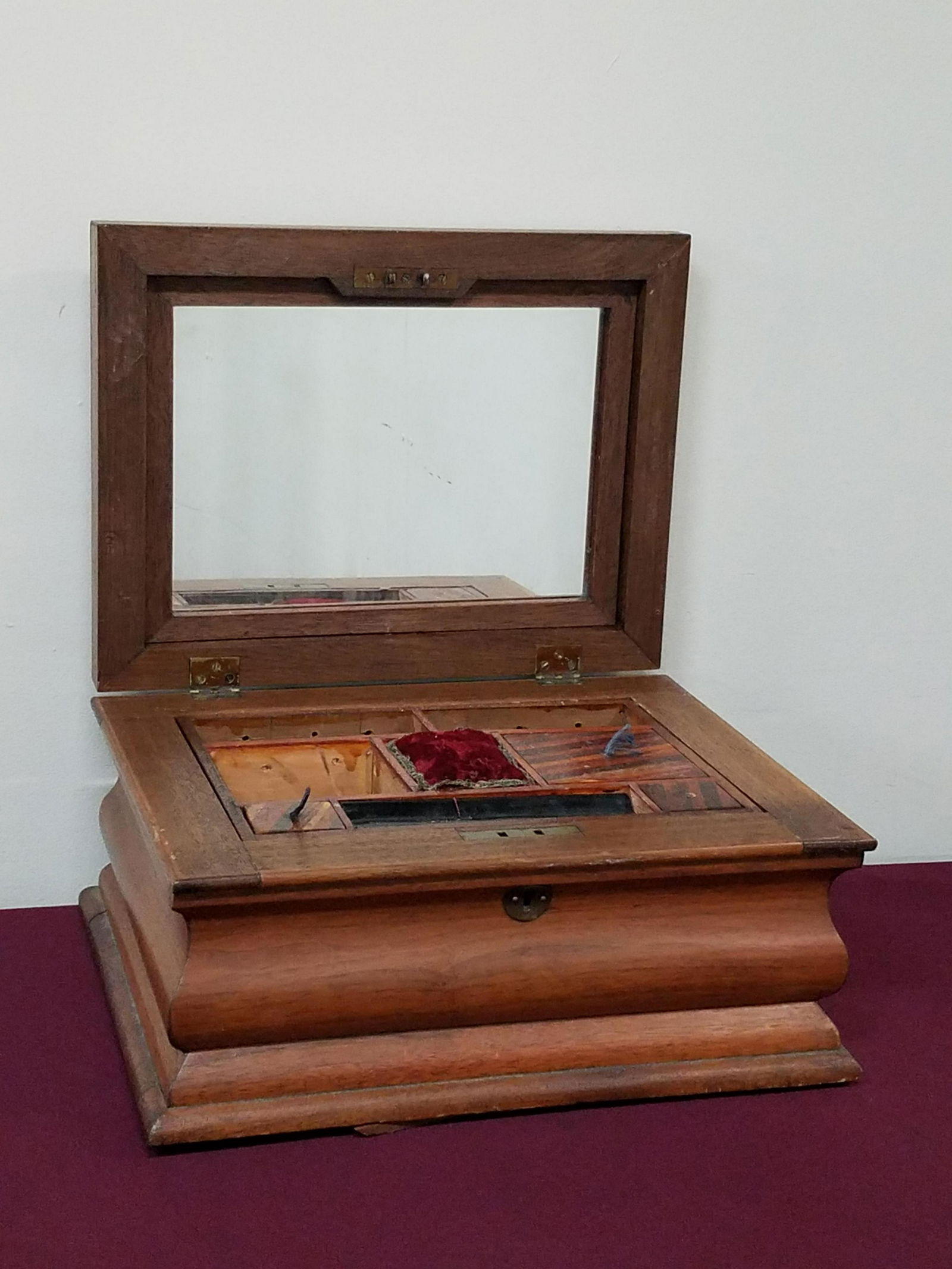 Antique Sewing Box (1 of 2)