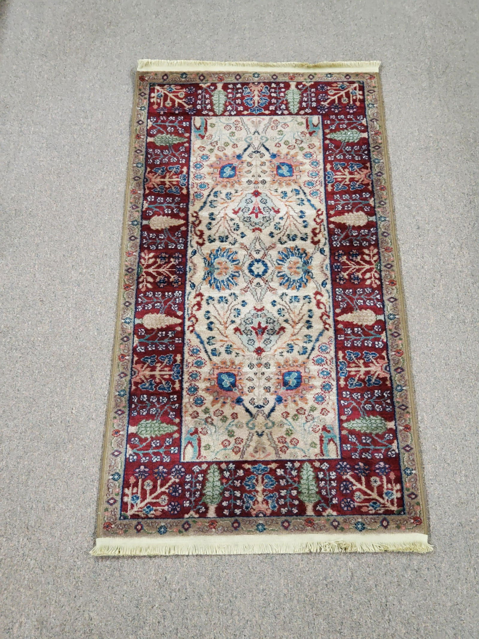 Karastan Area Rug (1 of 3)