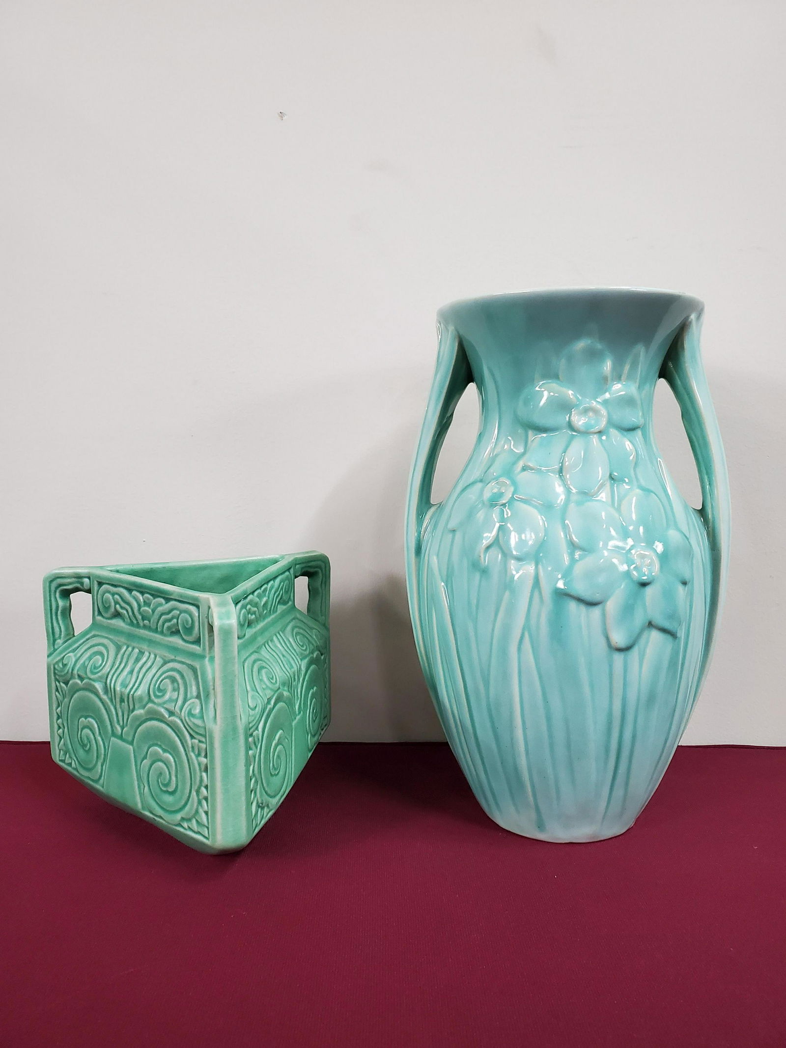 2 Ceramic Vases (1 of 3)