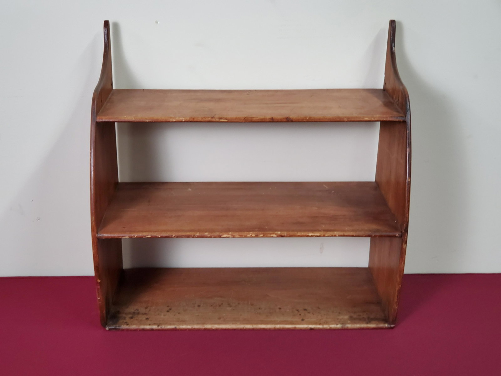 Birch Whale Tale Shelf: 18" wide x 9" deep x 17-1/2" high.