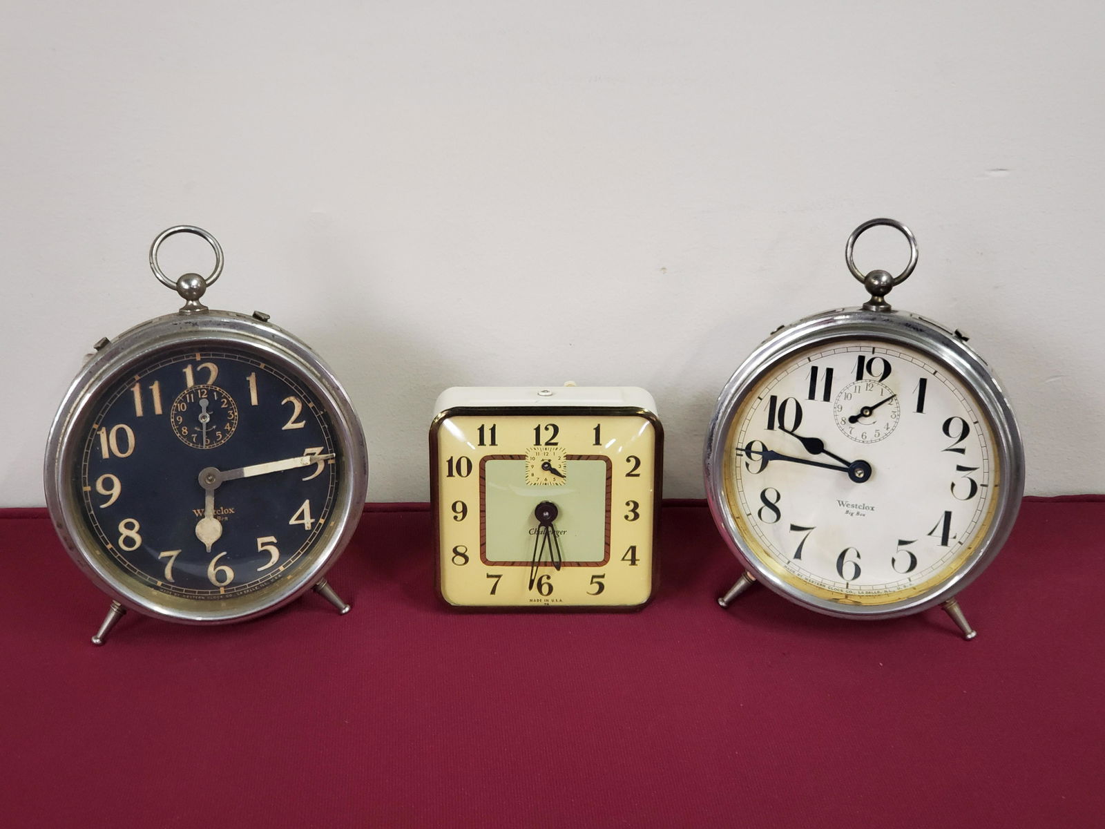 3 Desk Clocks incl. Westclox (1 of 2)