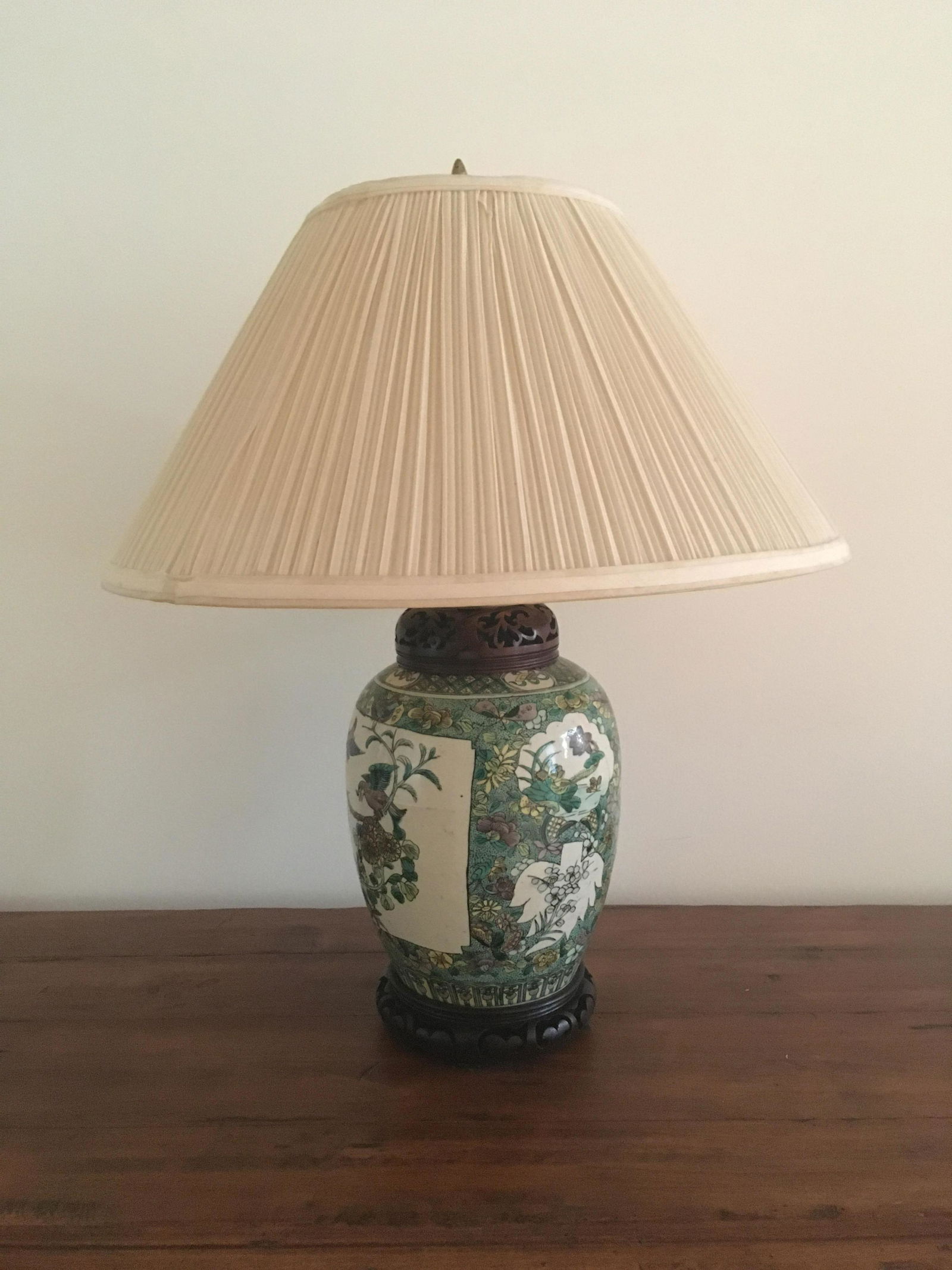 Asian Style Table Lamp (1 of 4)