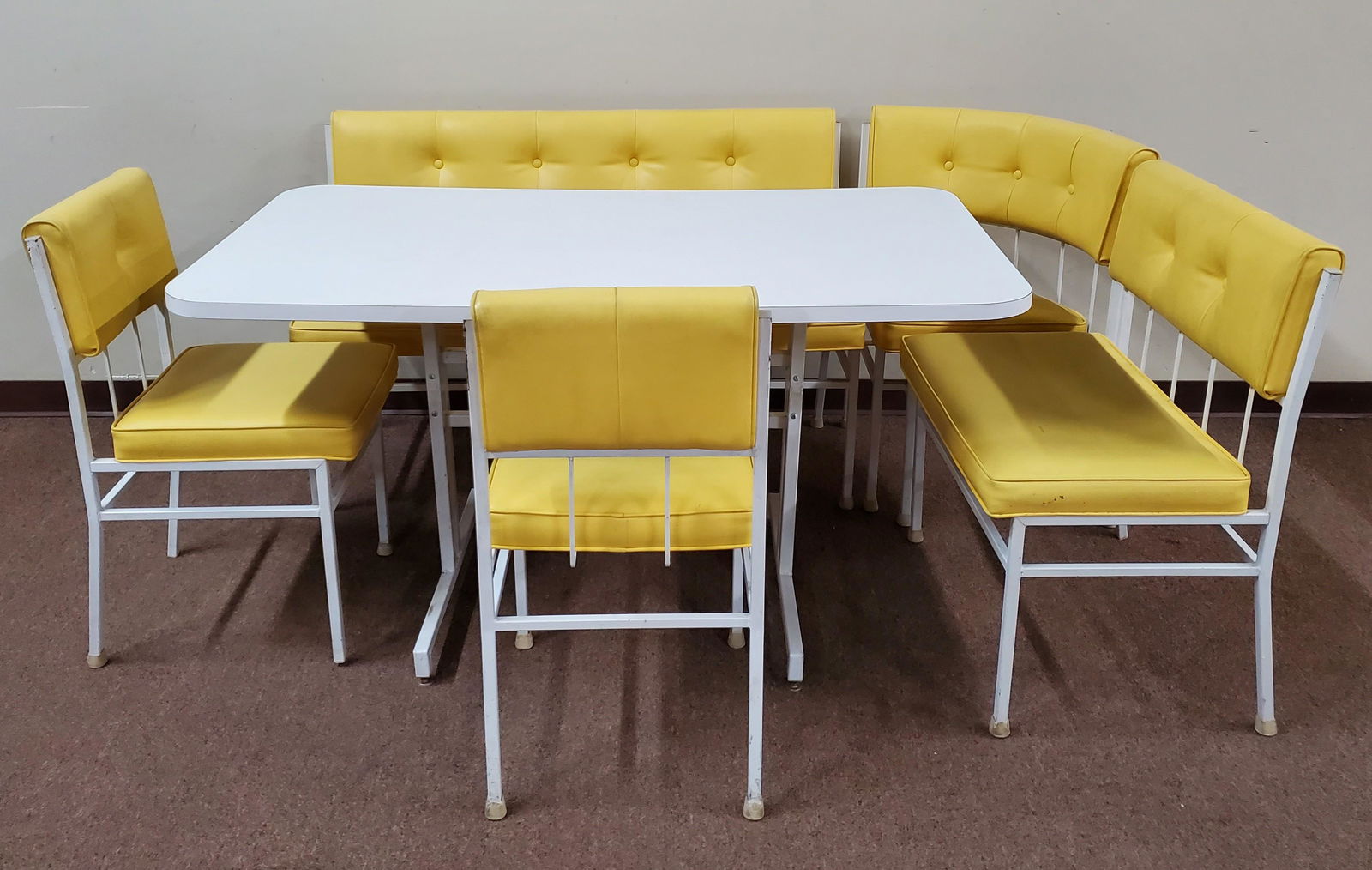 6 Pcs 1970 Dinette Set (1 of 5)