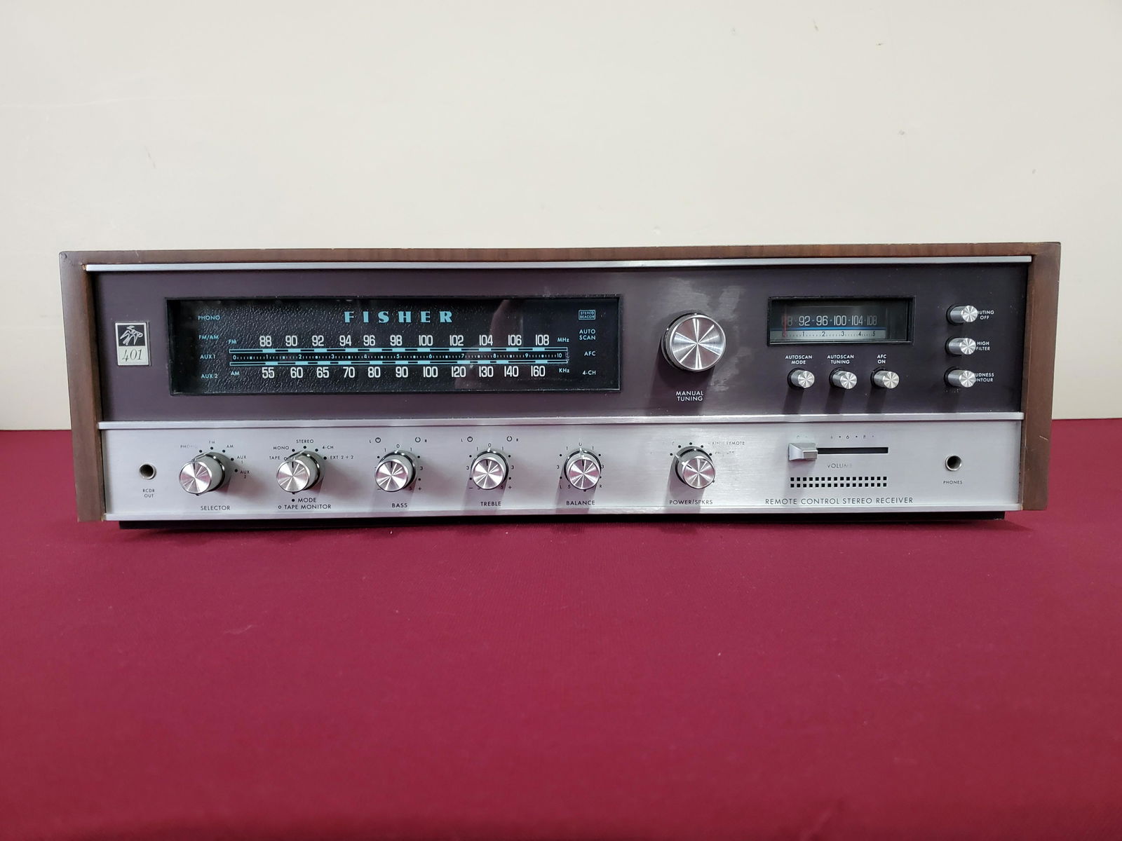 Fisher Stereo Receiver (1 of 5)