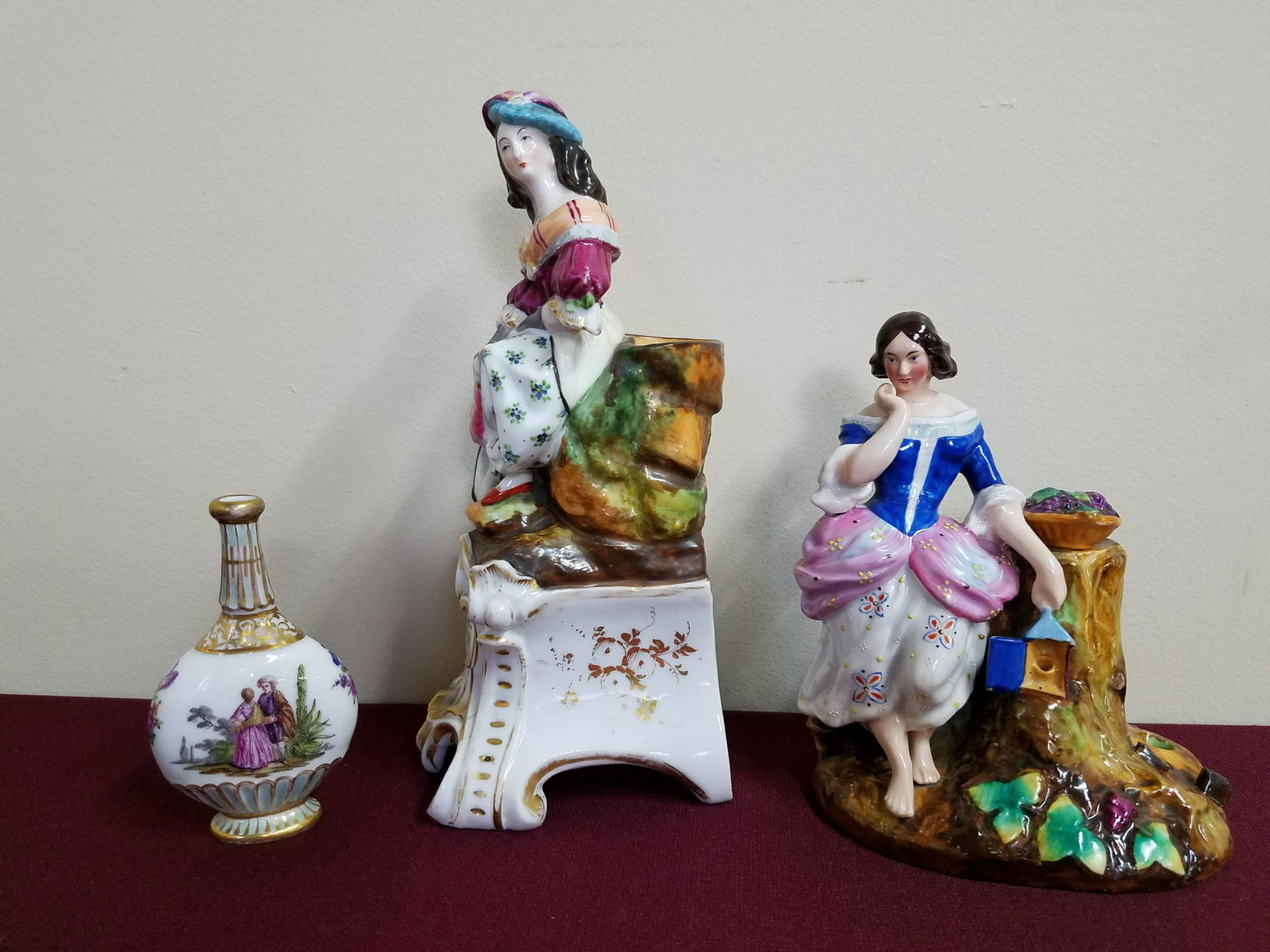 3 Pcs Porcelain incl Spill Vase and Perfume (1 of 7)