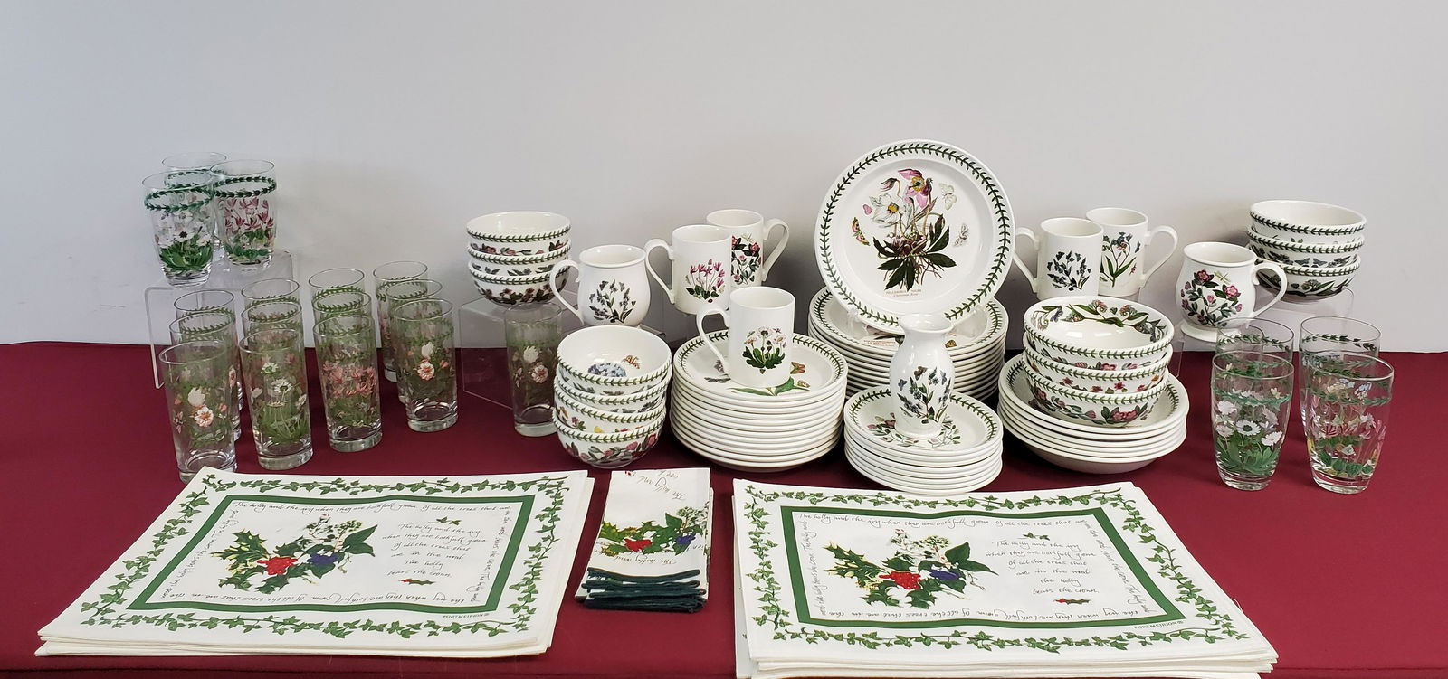 96 Pcs Portmeiron Botanic Garden Dinnerware (1 of 7)