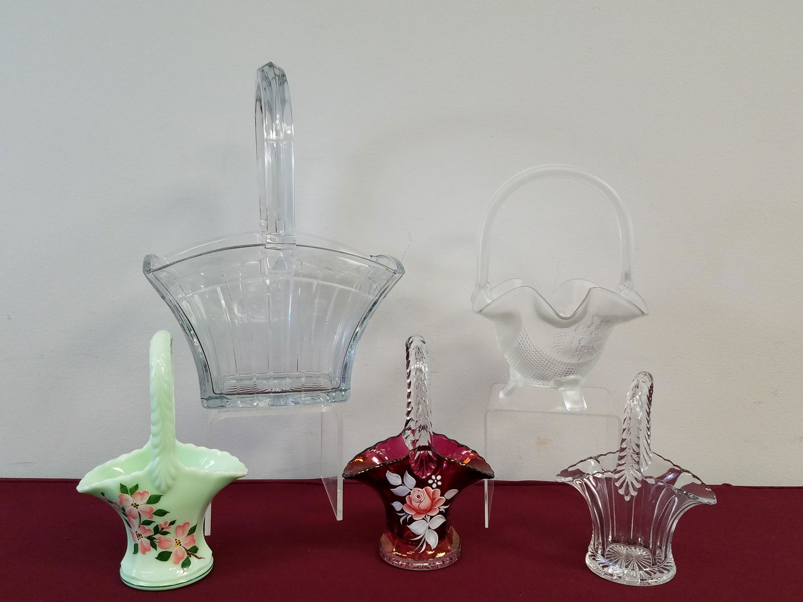 5 Glass Baskets incl. Heisey and Fenton (1 of 4)