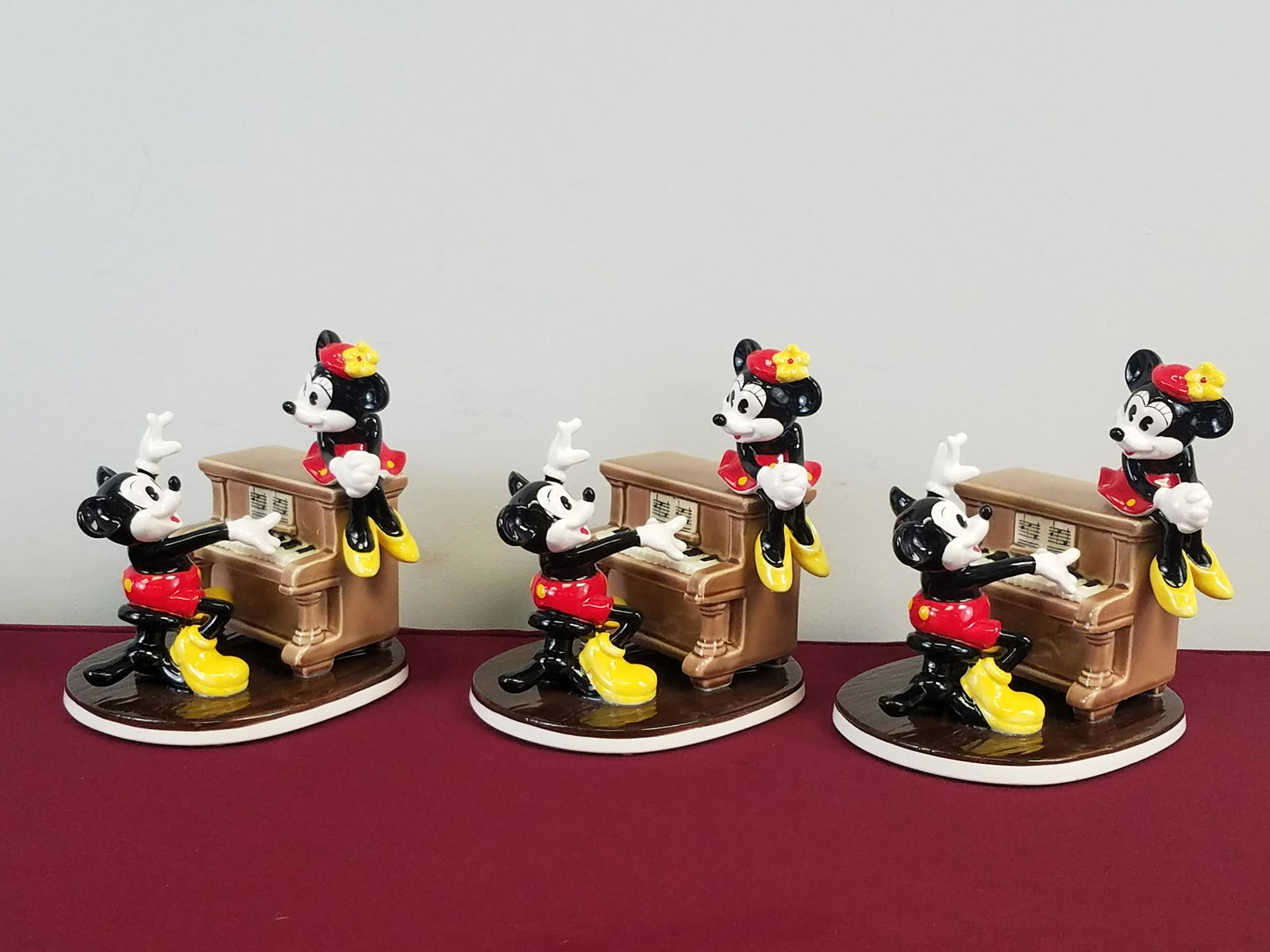 3 Mickey and Minnie Mouse Music Boxes (1 of 2)