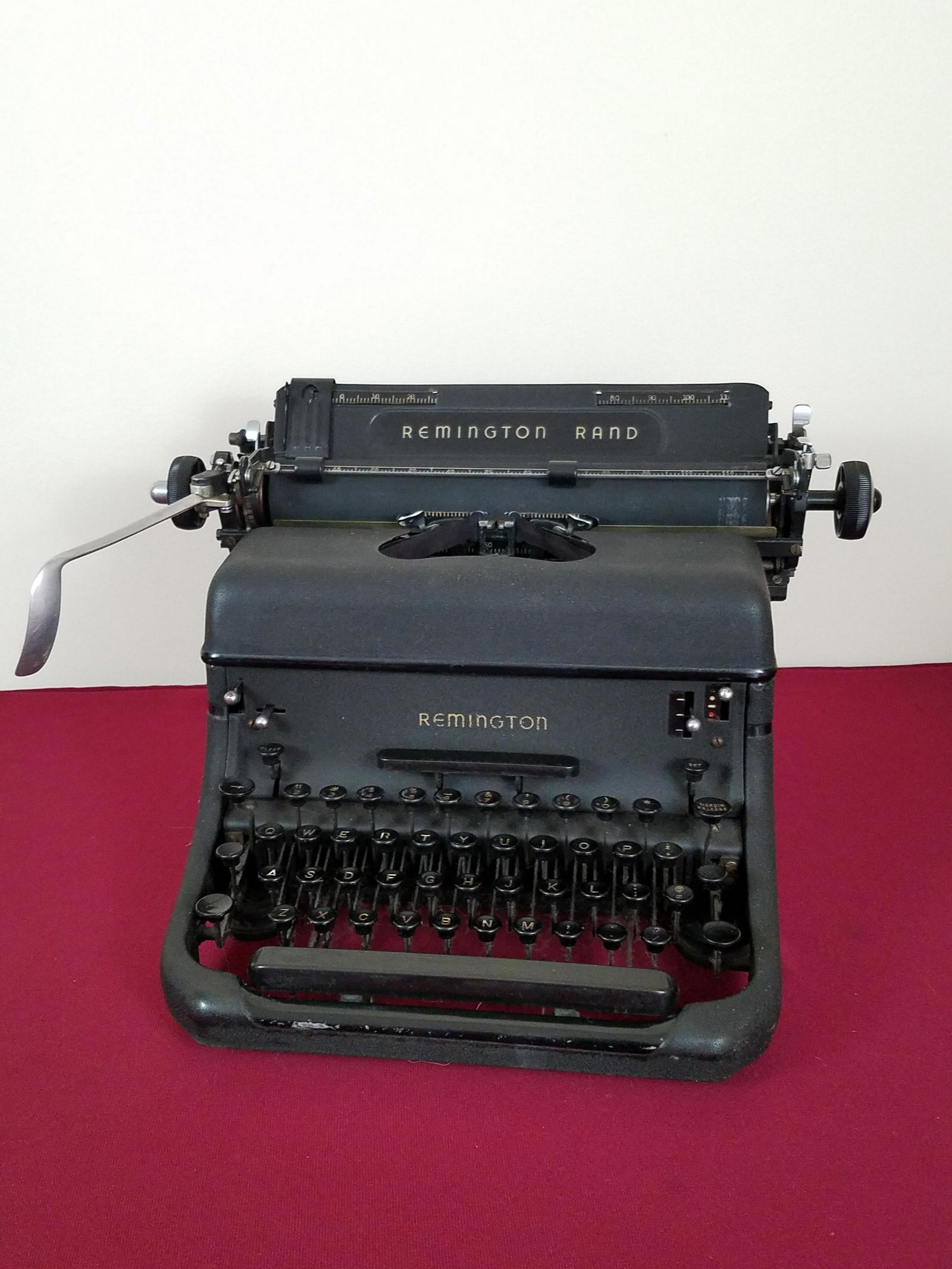 Remington Rand Typewriter (1 of 4)