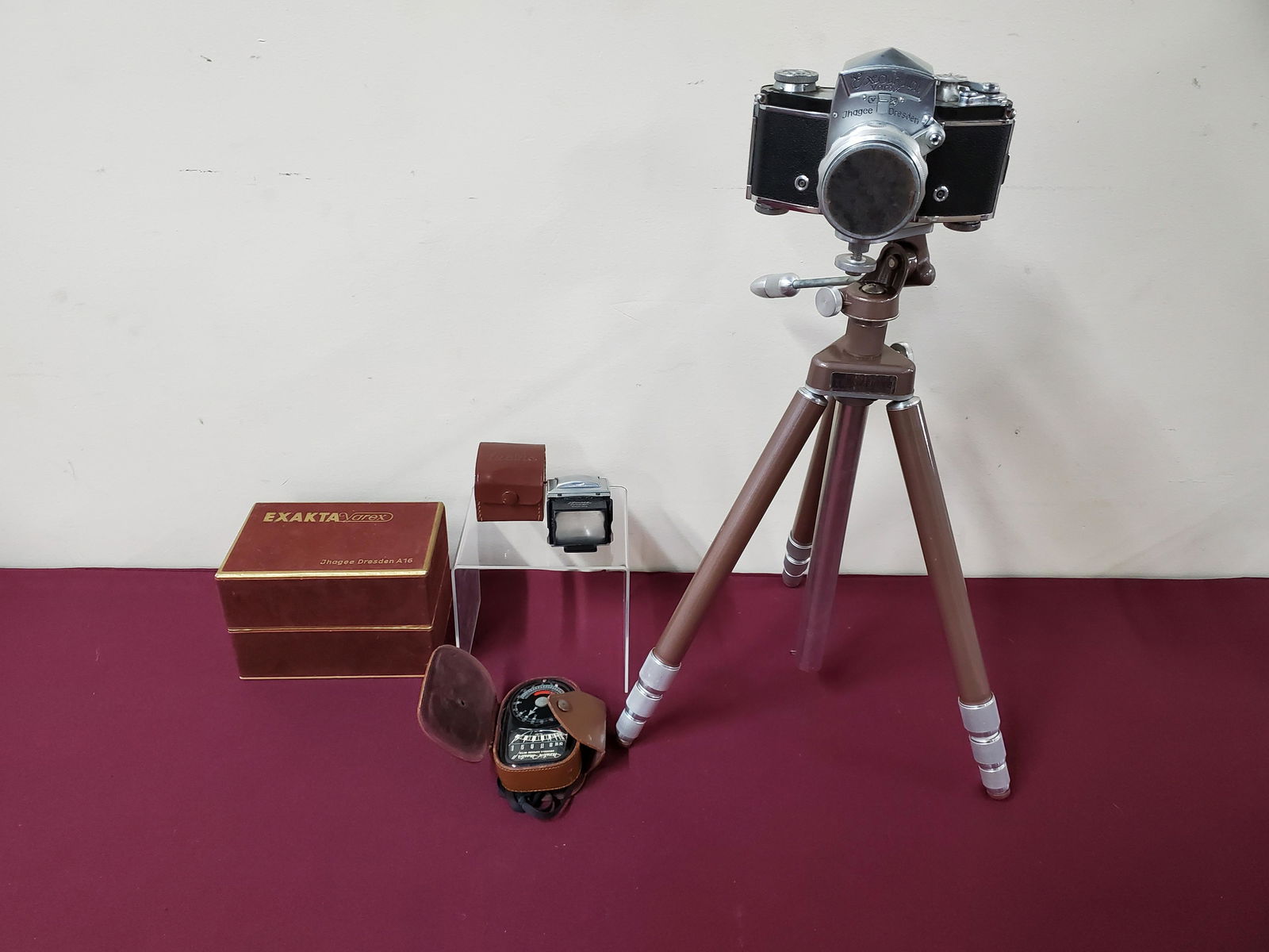 3 Pc Exacta Varex and Accessories (1 of 7)