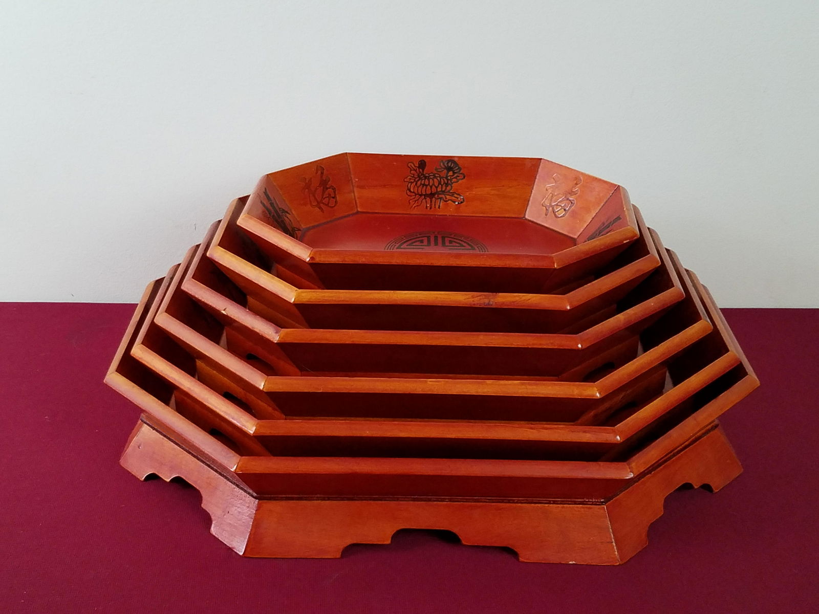 6 Wooden Nesting Trays (1 of 3)