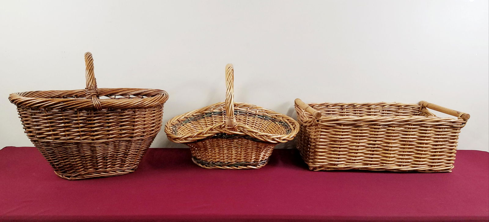 3 Large Wicker Baskets (1 of 1)