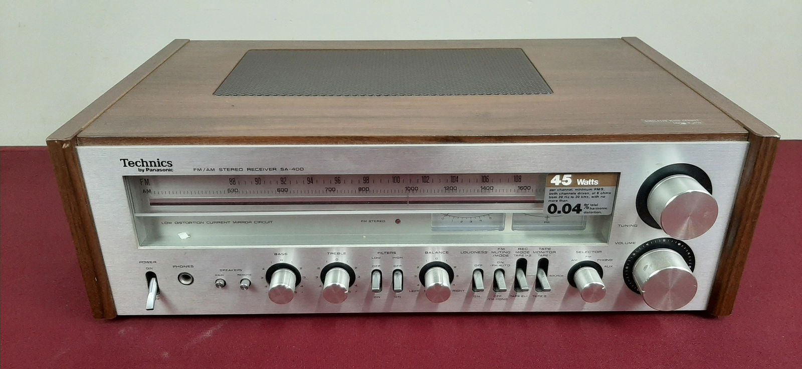 Technics SA-400 Stereo Receiver (1 of 2)