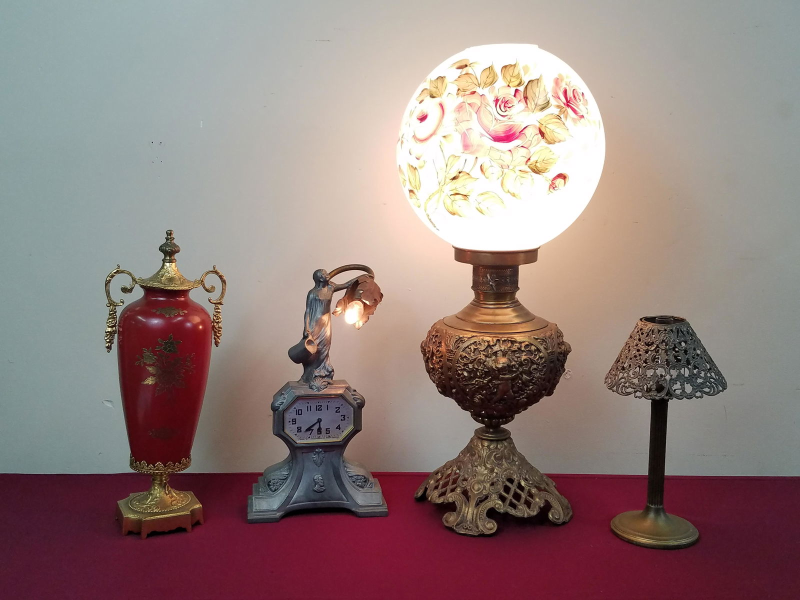4 Pcs incl Ingraham Clock, Lamps and Urn (1 of 7)