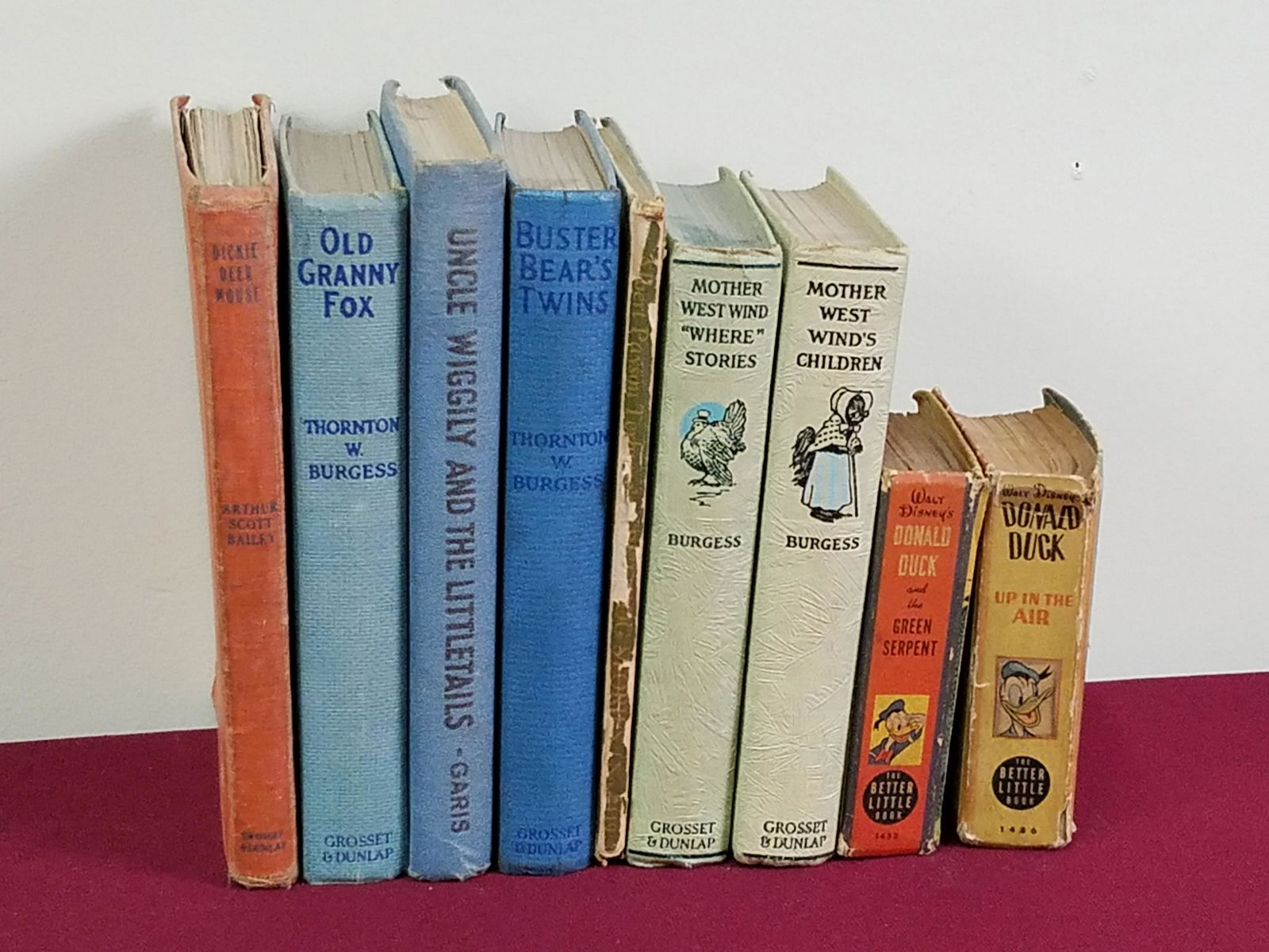 9 Children's Books incl. Donald Duck (1 of 4)