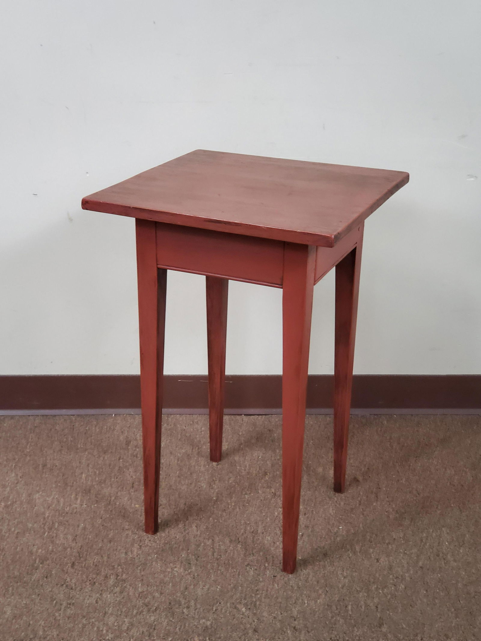 Gerald Headley End Table (1 of 3)