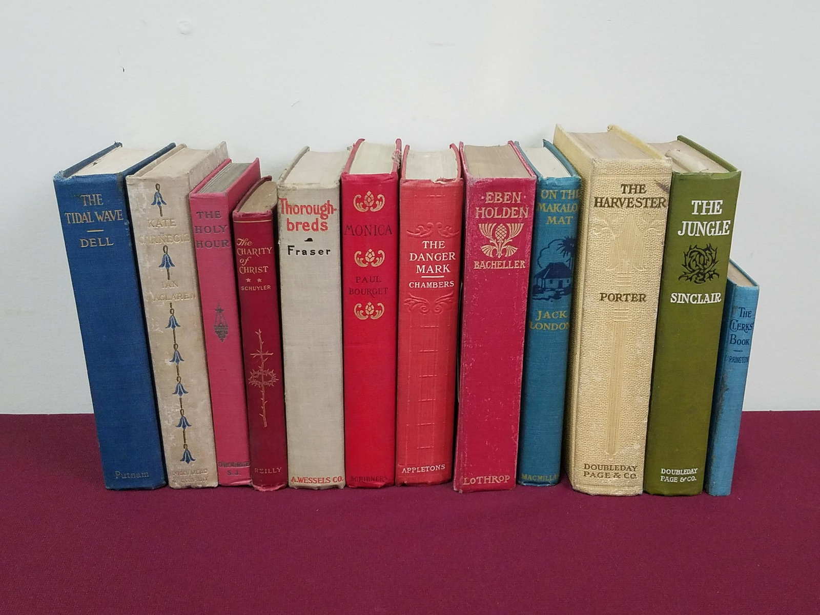 12 Classic Novels and Stories incl The Jungle: Also includes The Title Wave and The Danger Mark.